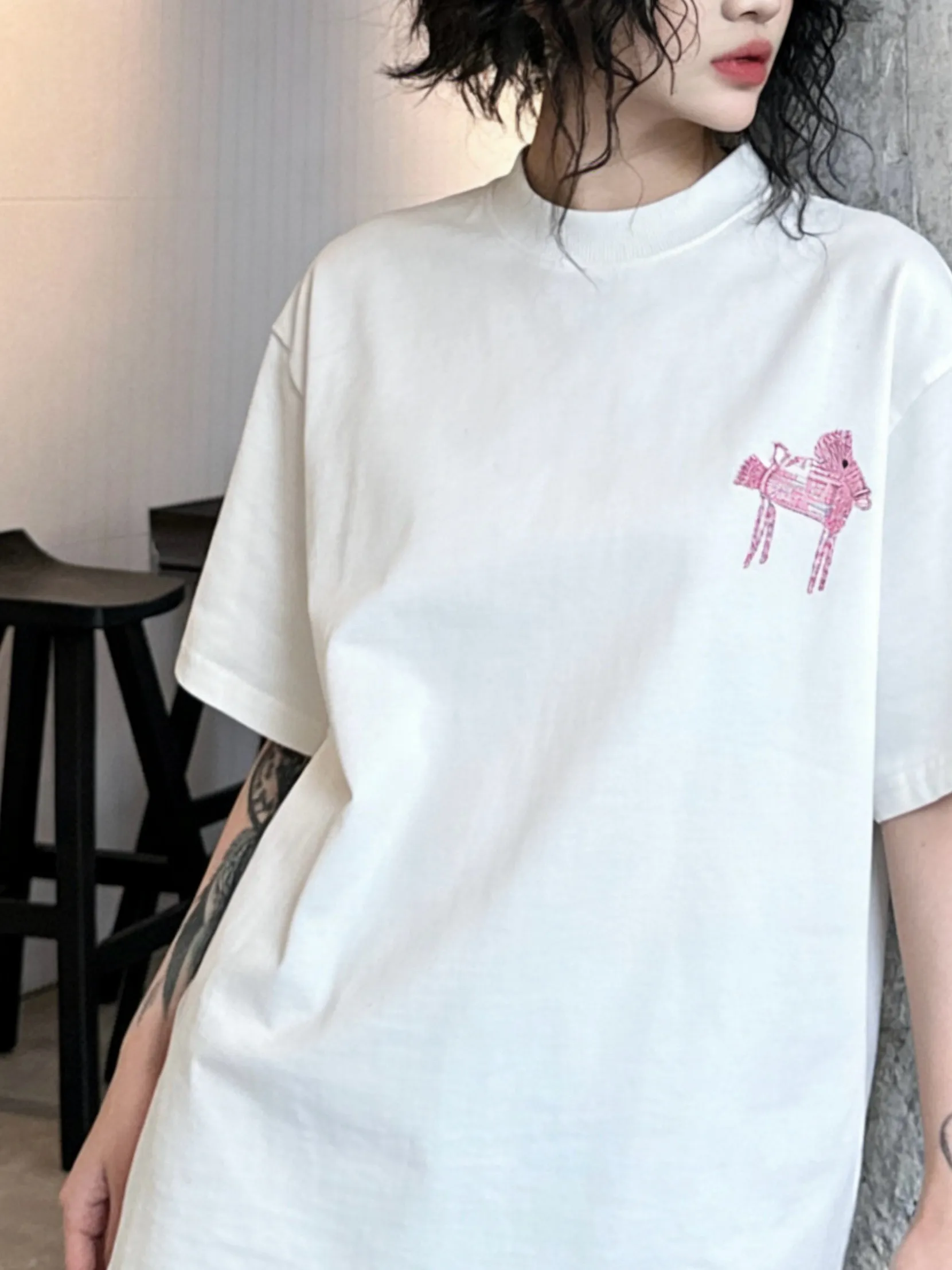 Dior/ logo