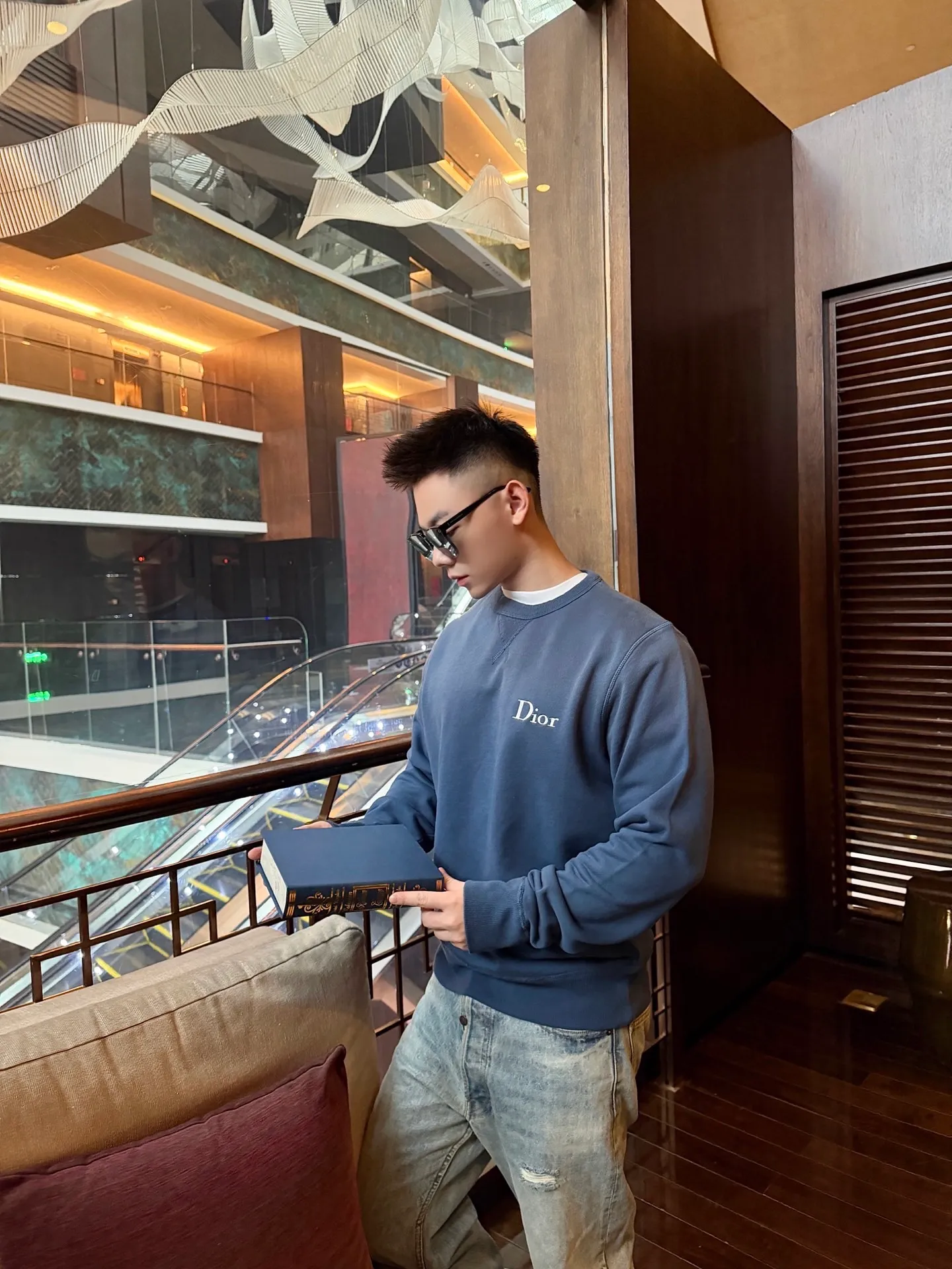 Dior chest embroidered logo crewneck sweatshirt