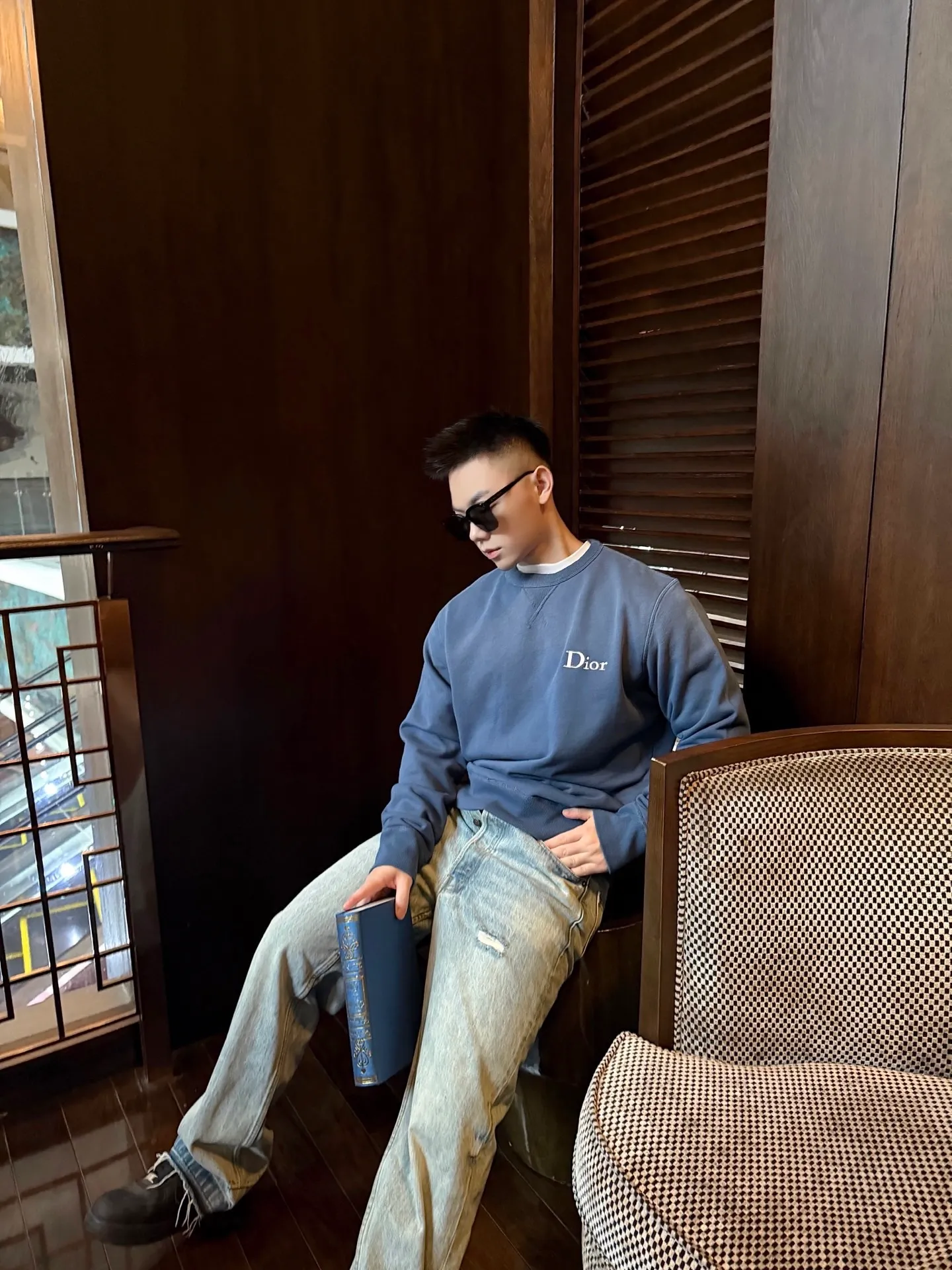 Dior chest embroidered logo crewneck sweatshirt