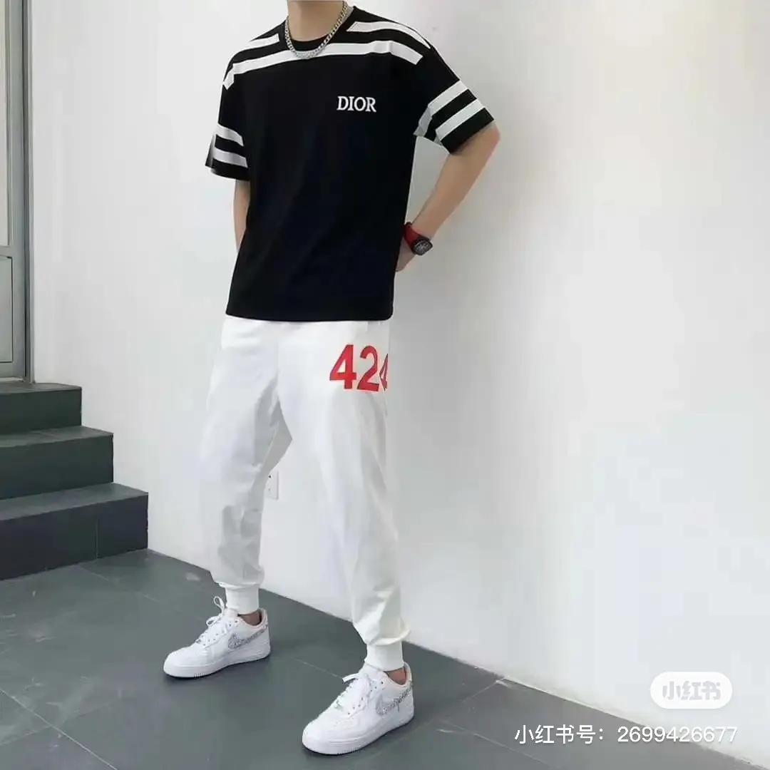 Dior/ 47
