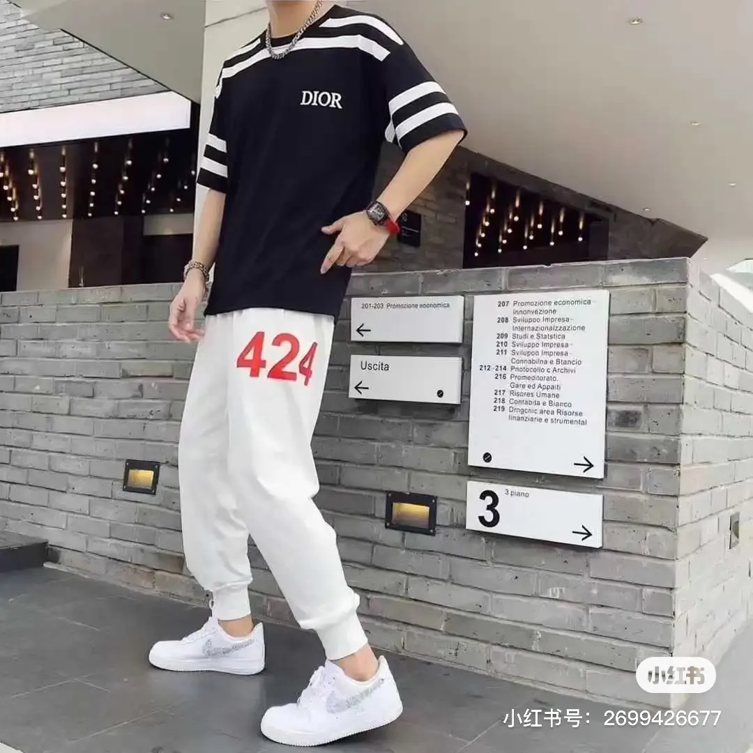 Dior/ 47