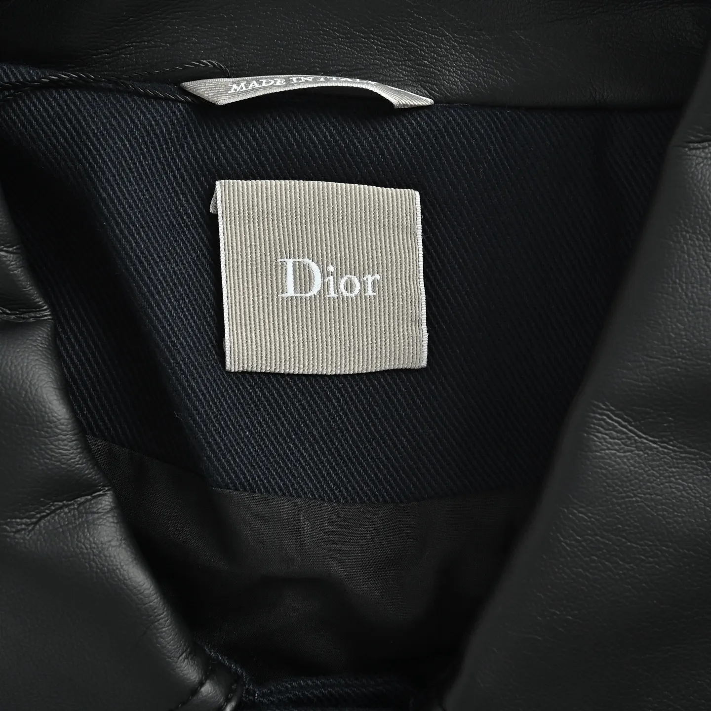 Dior buckle leather collar jacket
