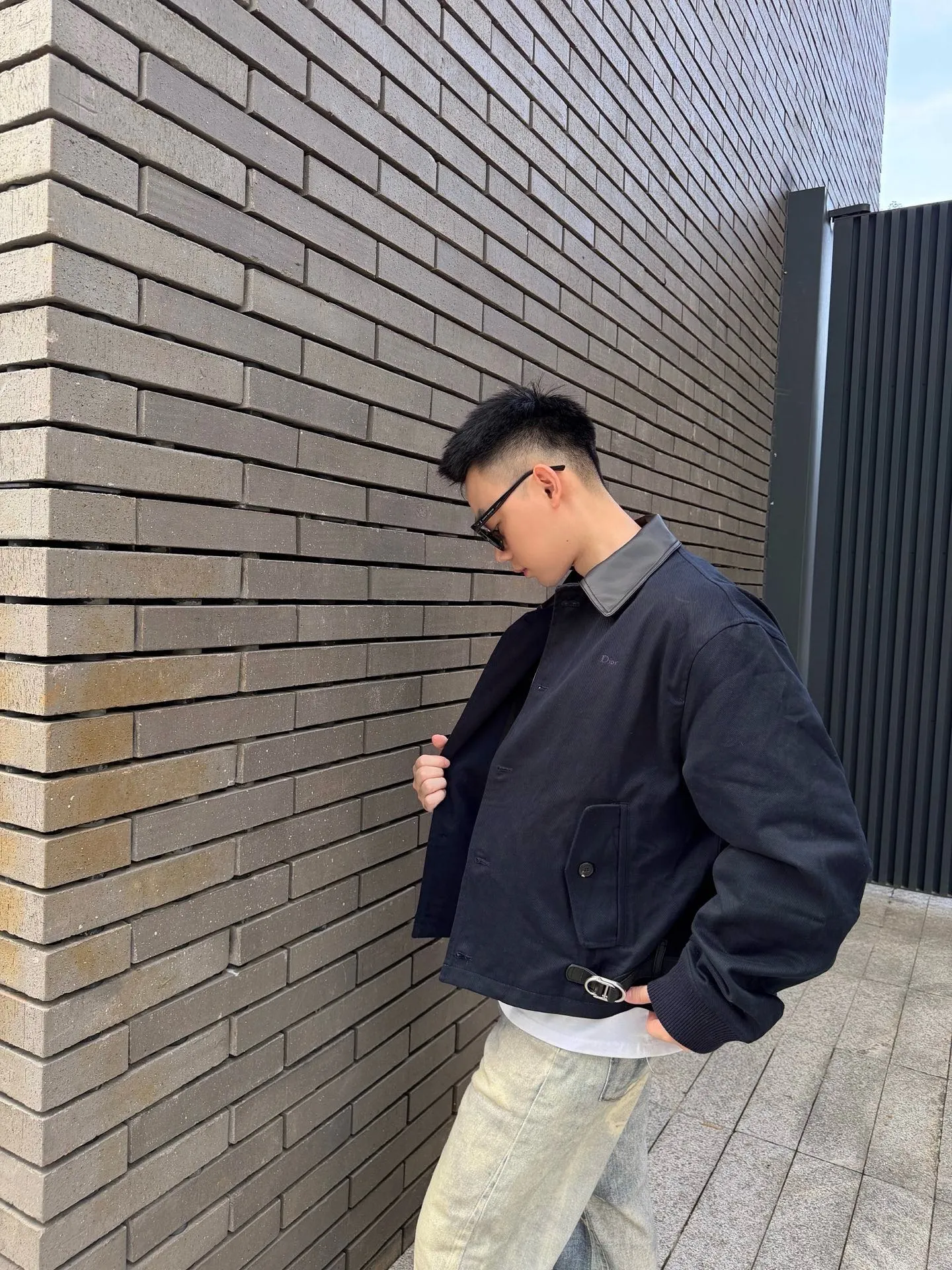 Dior buckle leather collar jacket