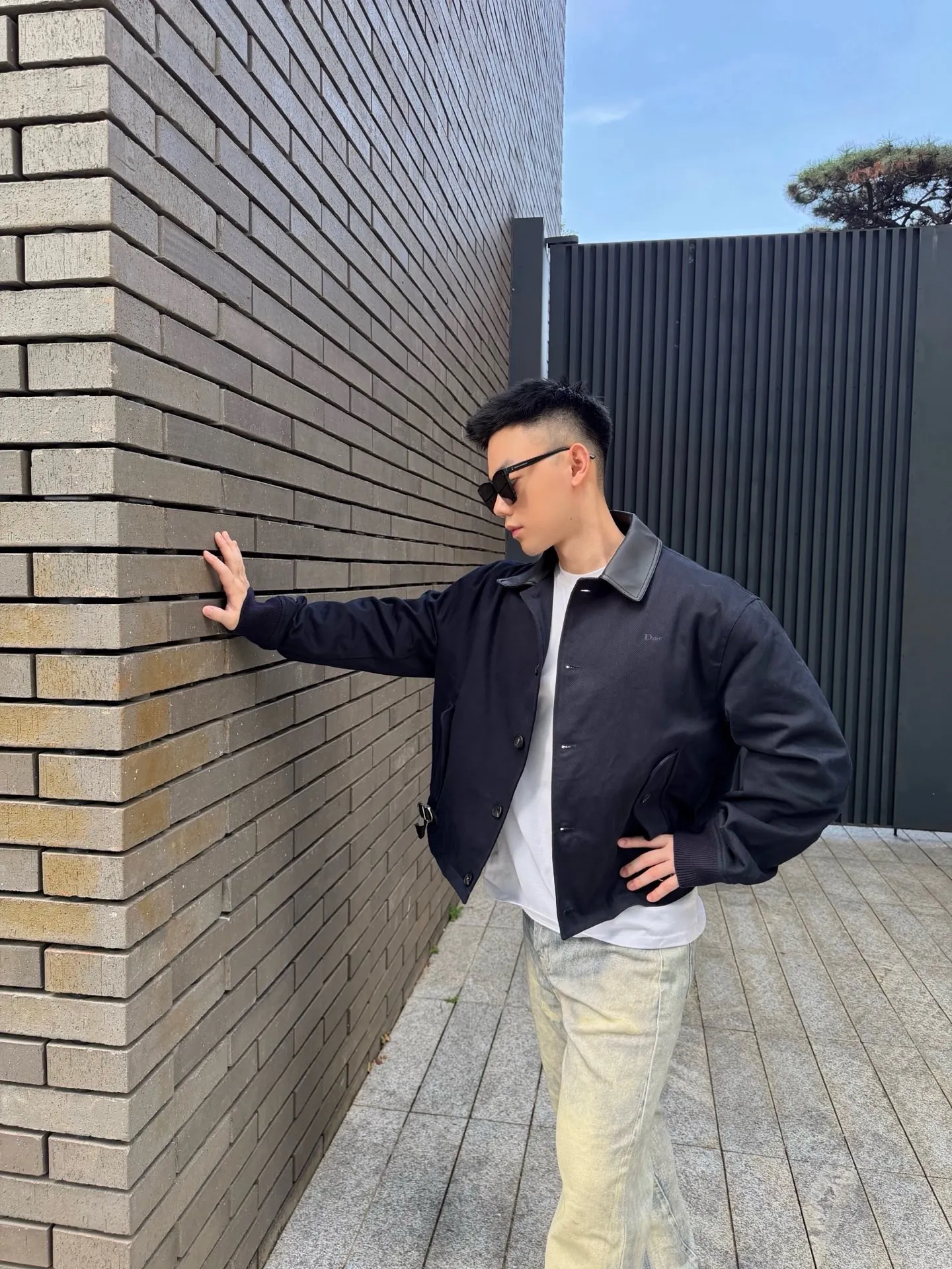 Dior buckle leather collar jacket