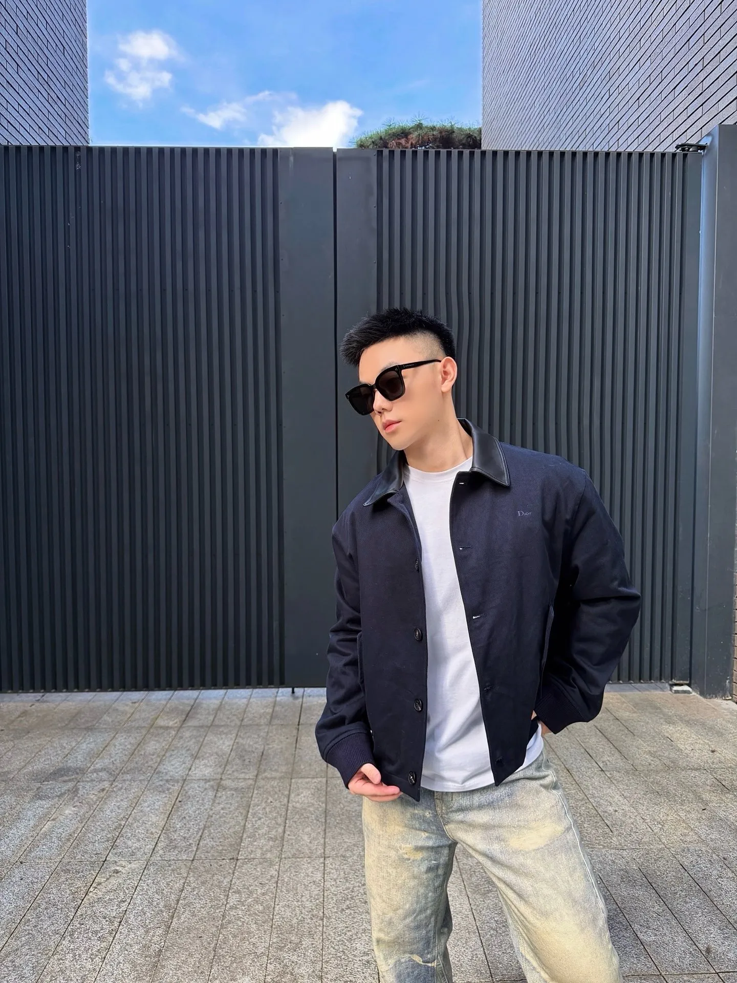 Dior buckle leather collar jacket