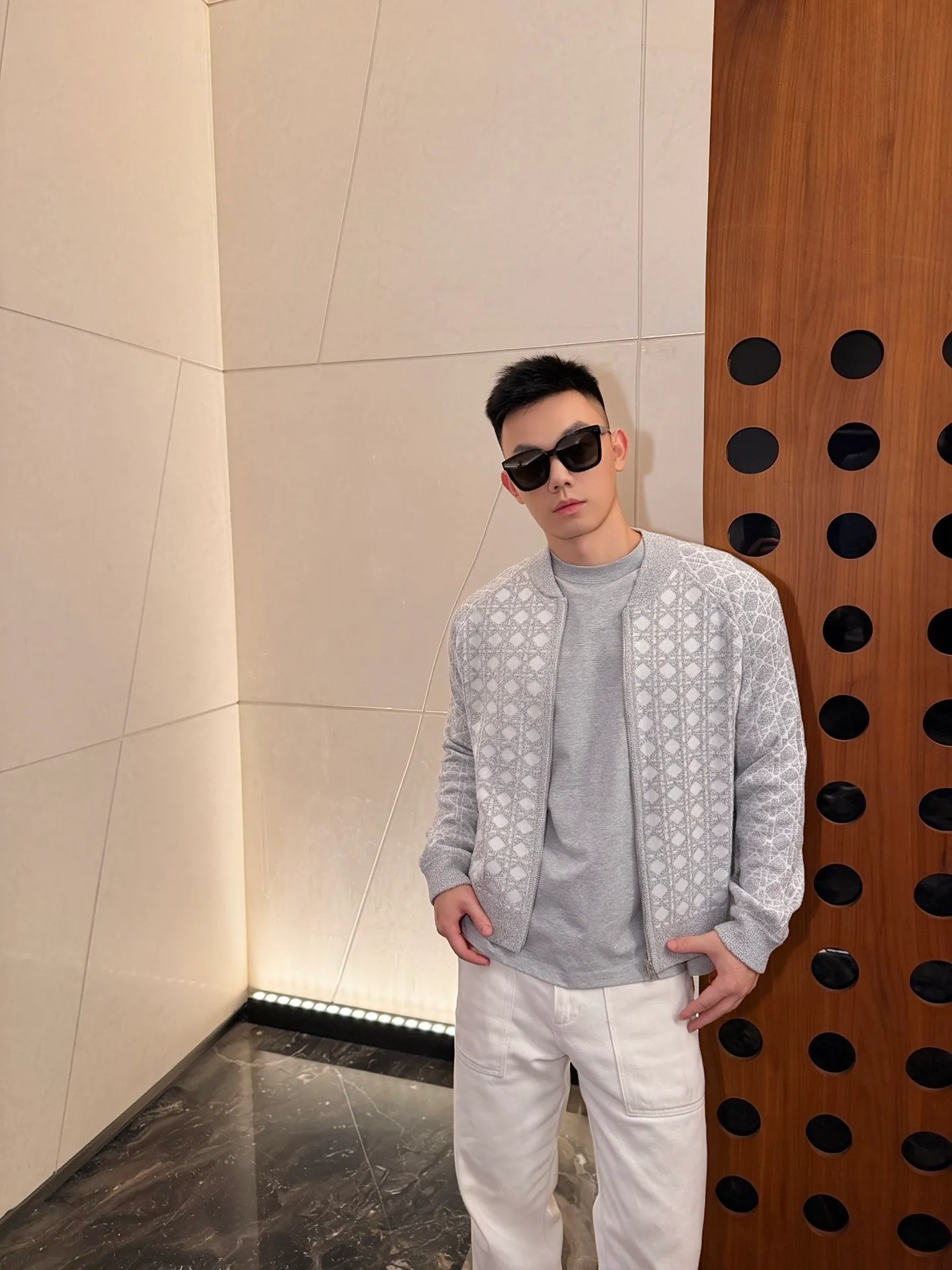 Dior/