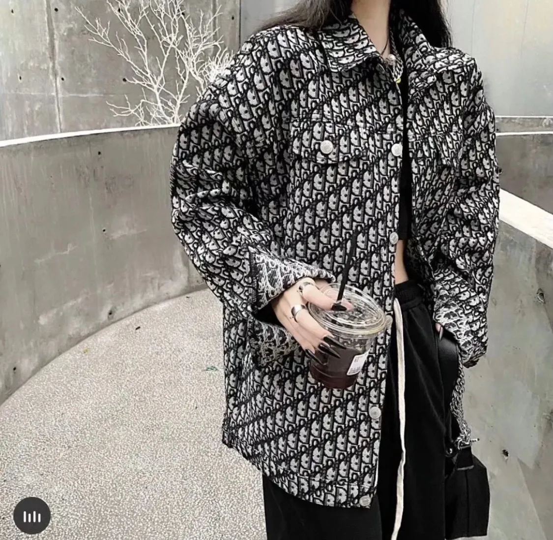 Dior/ Classic