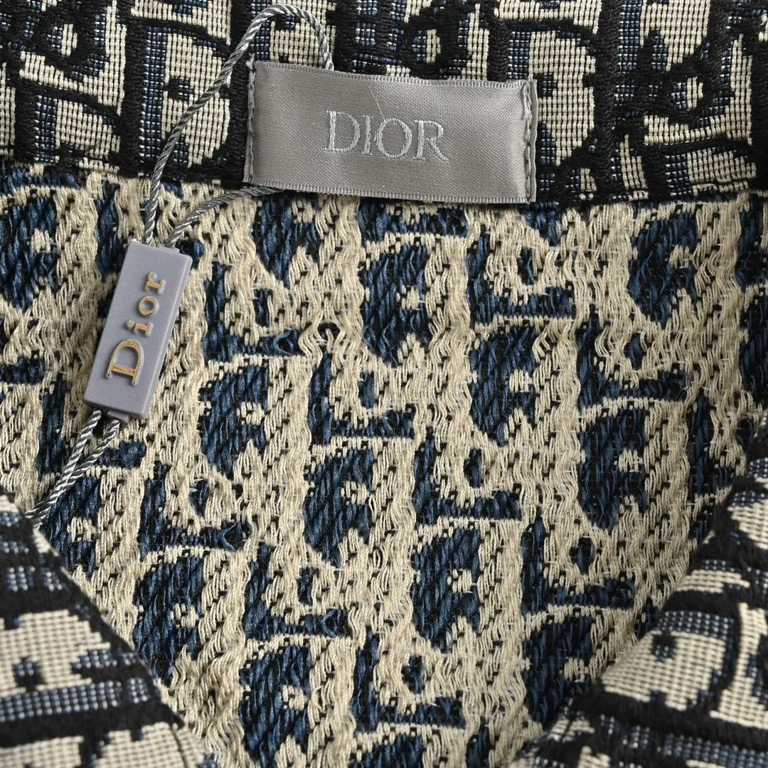 Dior/ Classic