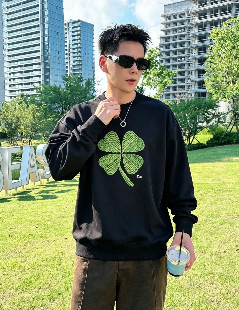 Dior/Dior 26Fw Four Leaf Clover Embroidered Round Neck Sweatshirt