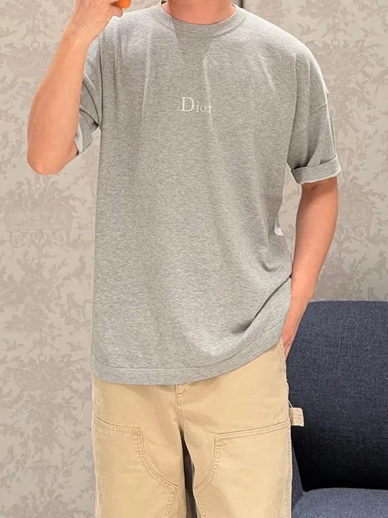 Dior/ LOGO