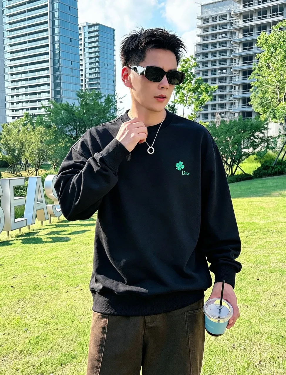 Dior/Dior 26Fw Four Leaf Clover Embroidered Round Neck Sweatshirt