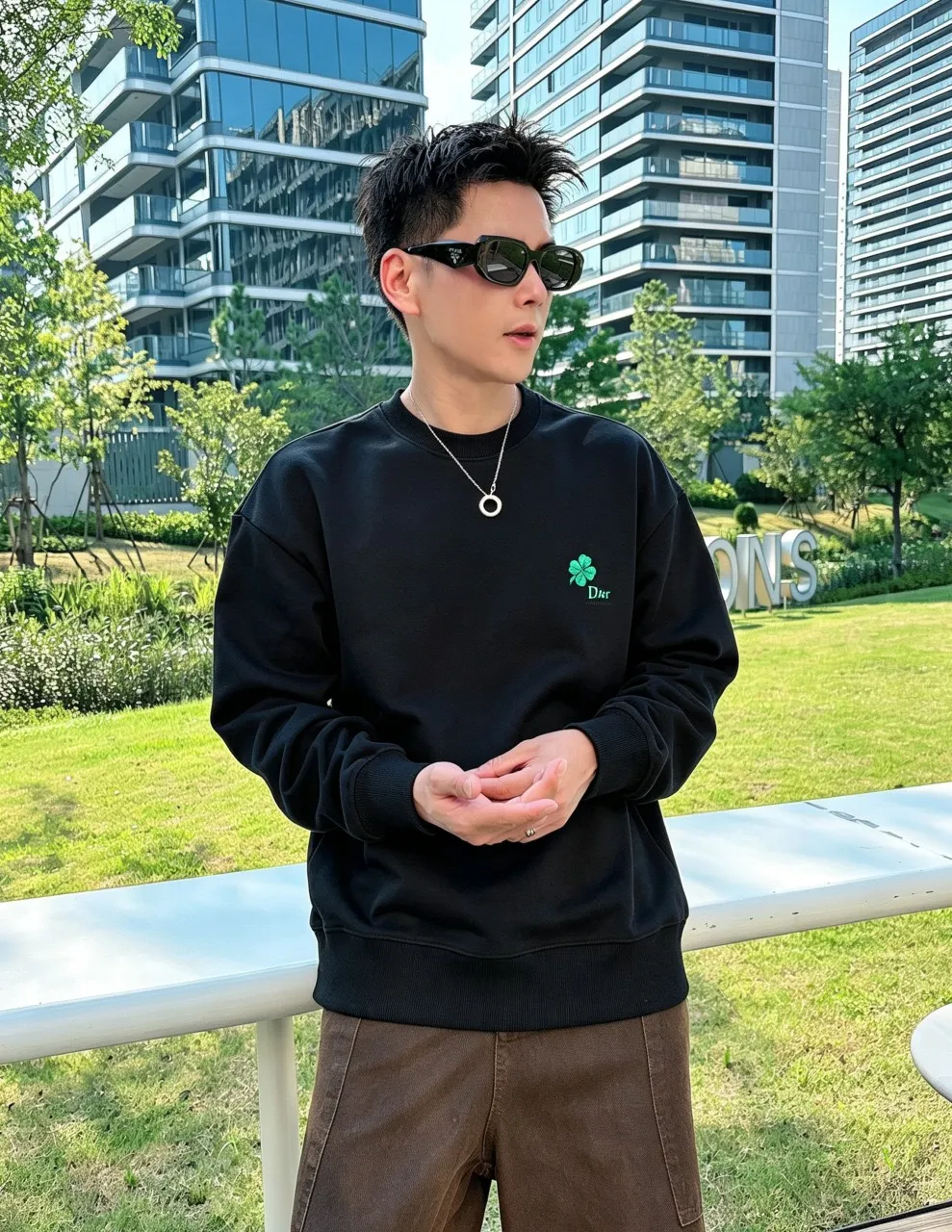 Dior/Dior 26Fw Four Leaf Clover Embroidered Round Neck Sweatshirt