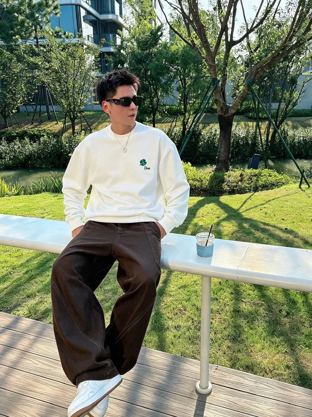Dior/Dior 26Fw Four Leaf Clover Embroidered Round Neck Sweatshirt