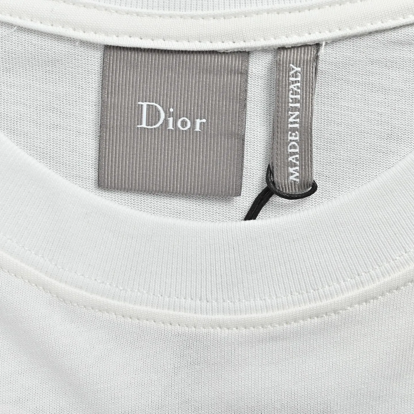 Dior/