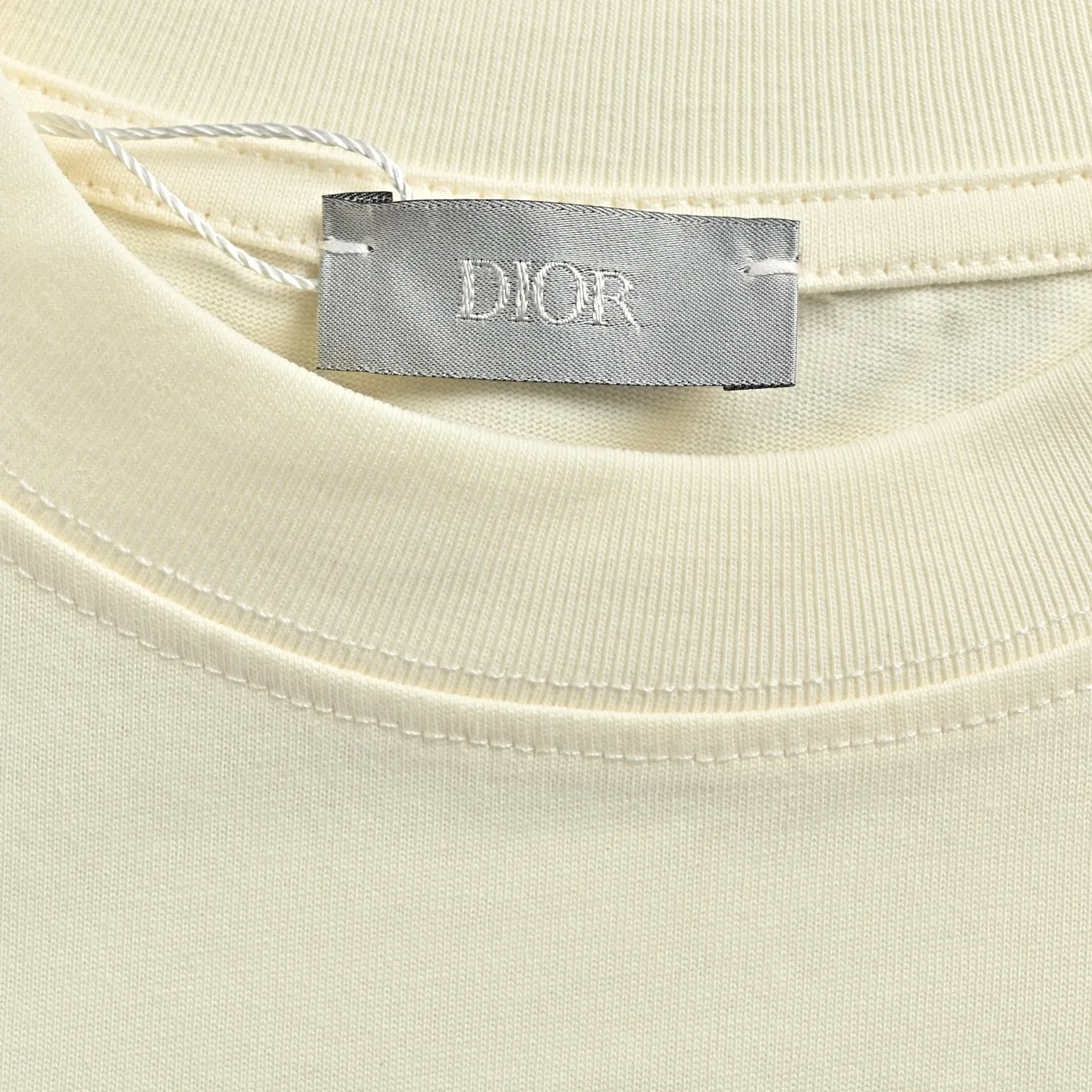 Dior/