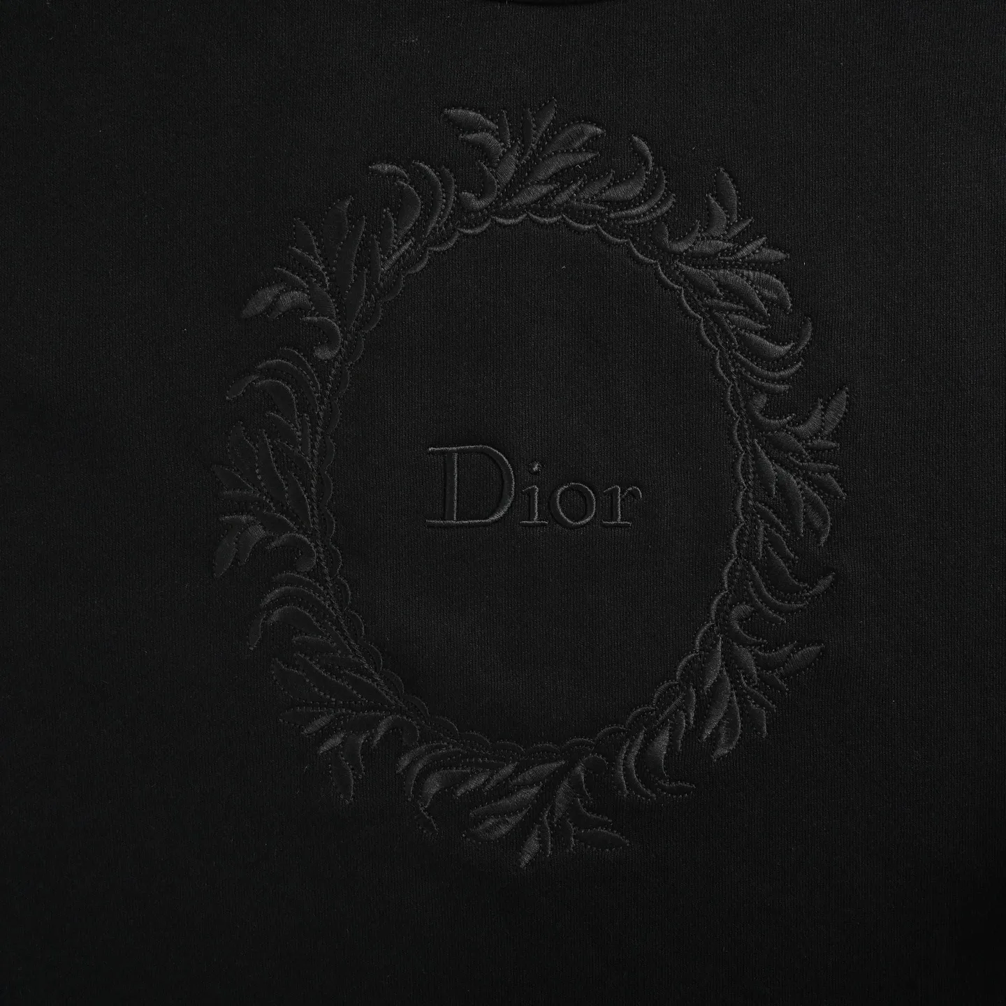 Dior/Dior Medaillon Round Sign Embroidered Crew Neck Sweatshirt