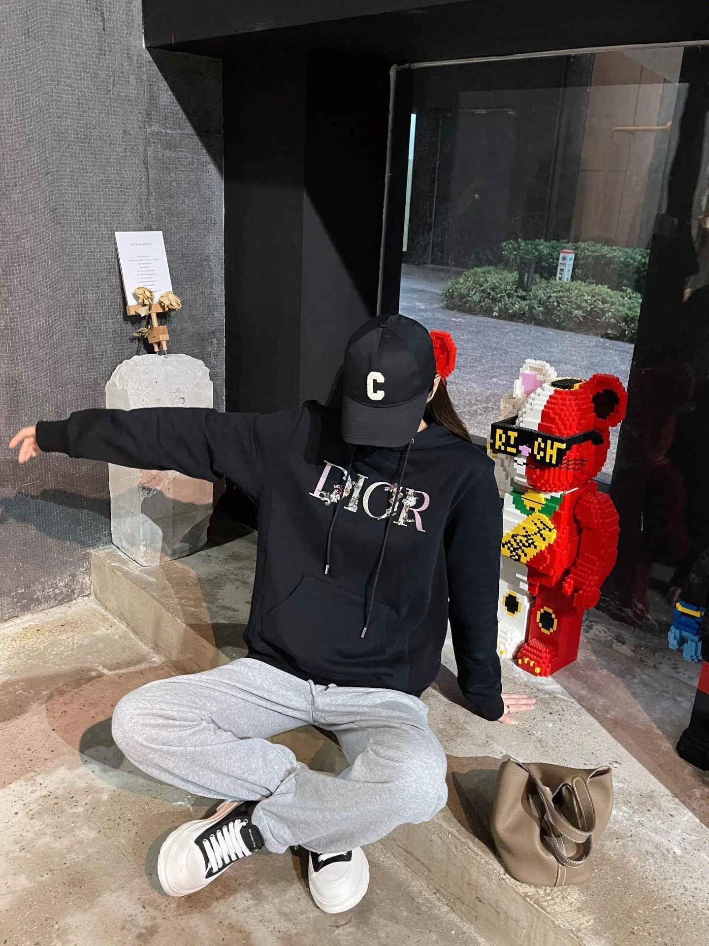Dior / 22Fw