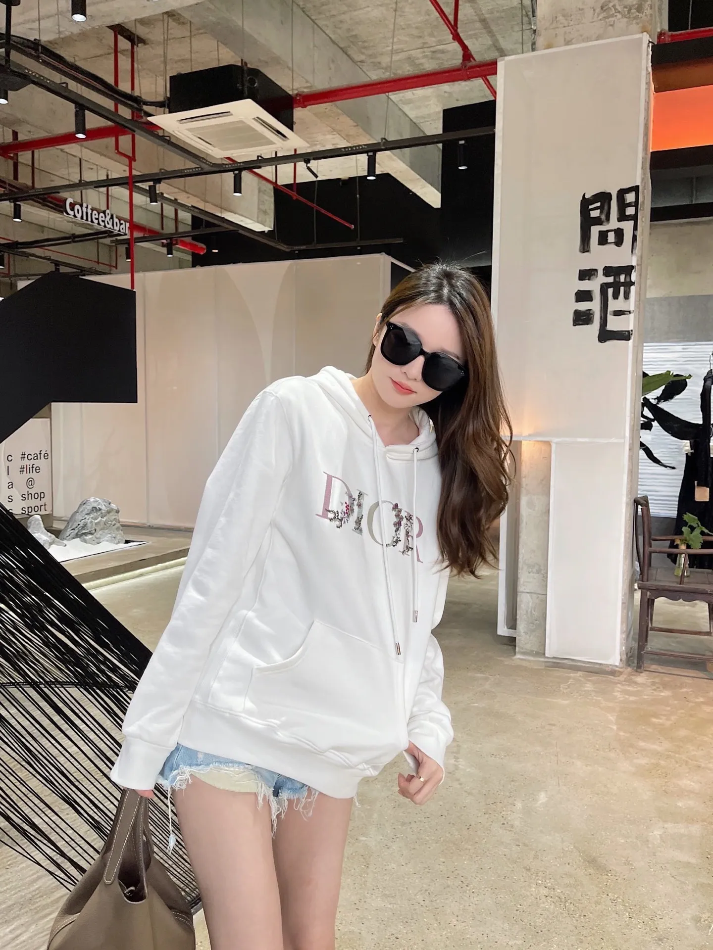Dior / 22Fw