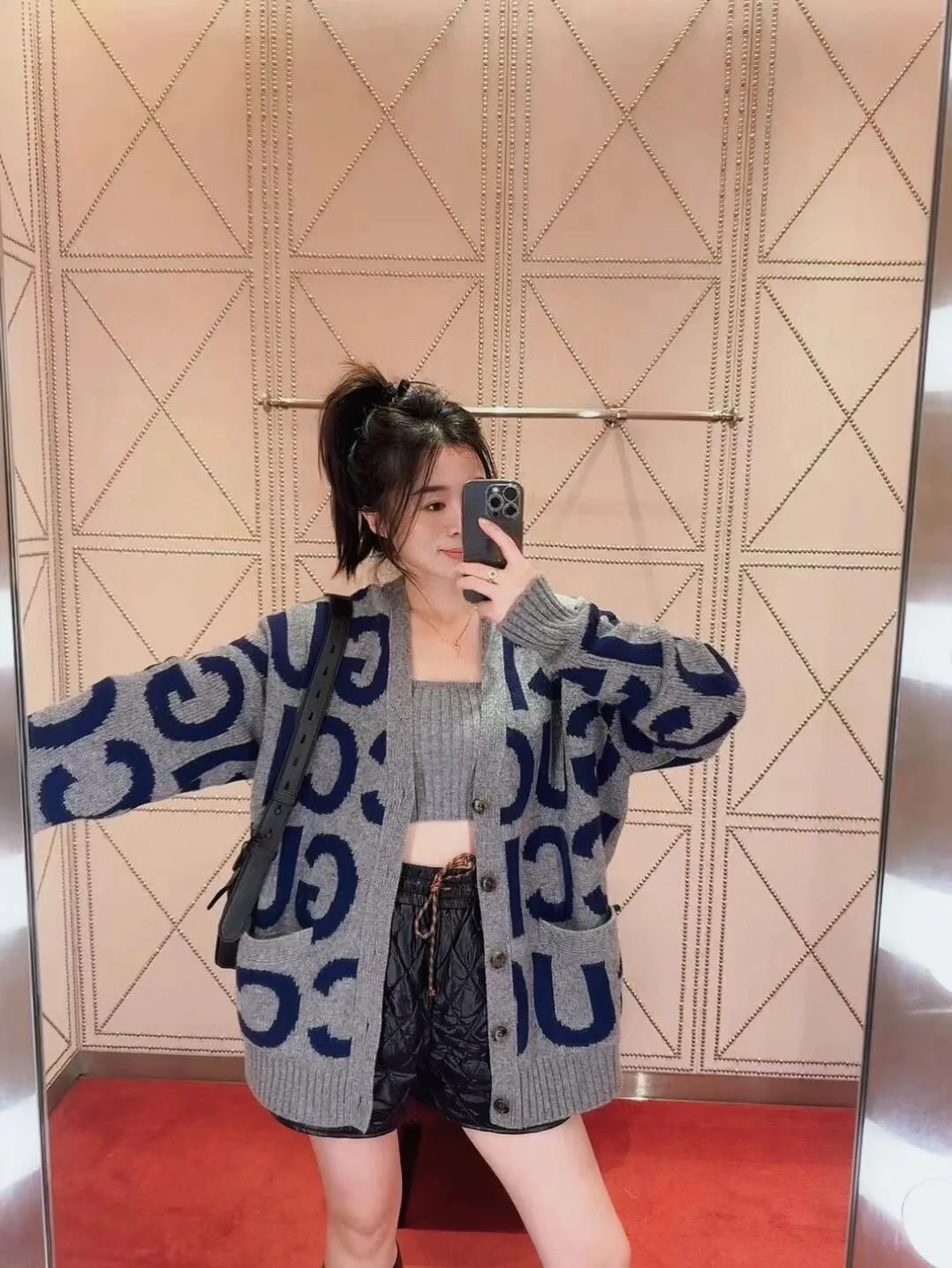 Gucci/Gucci intarsia letter all over printed cardigan sweater