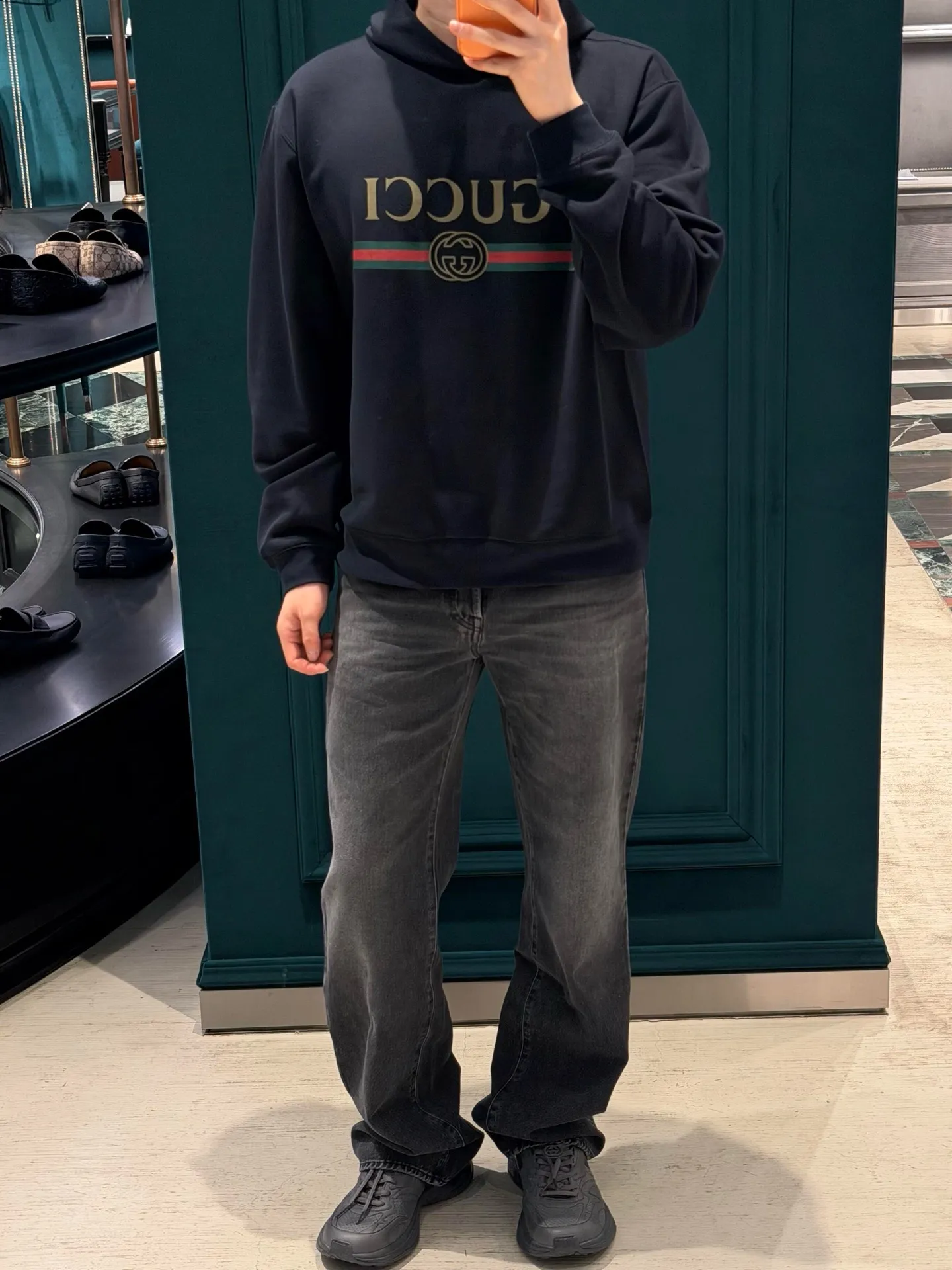 Gucci/ Classic