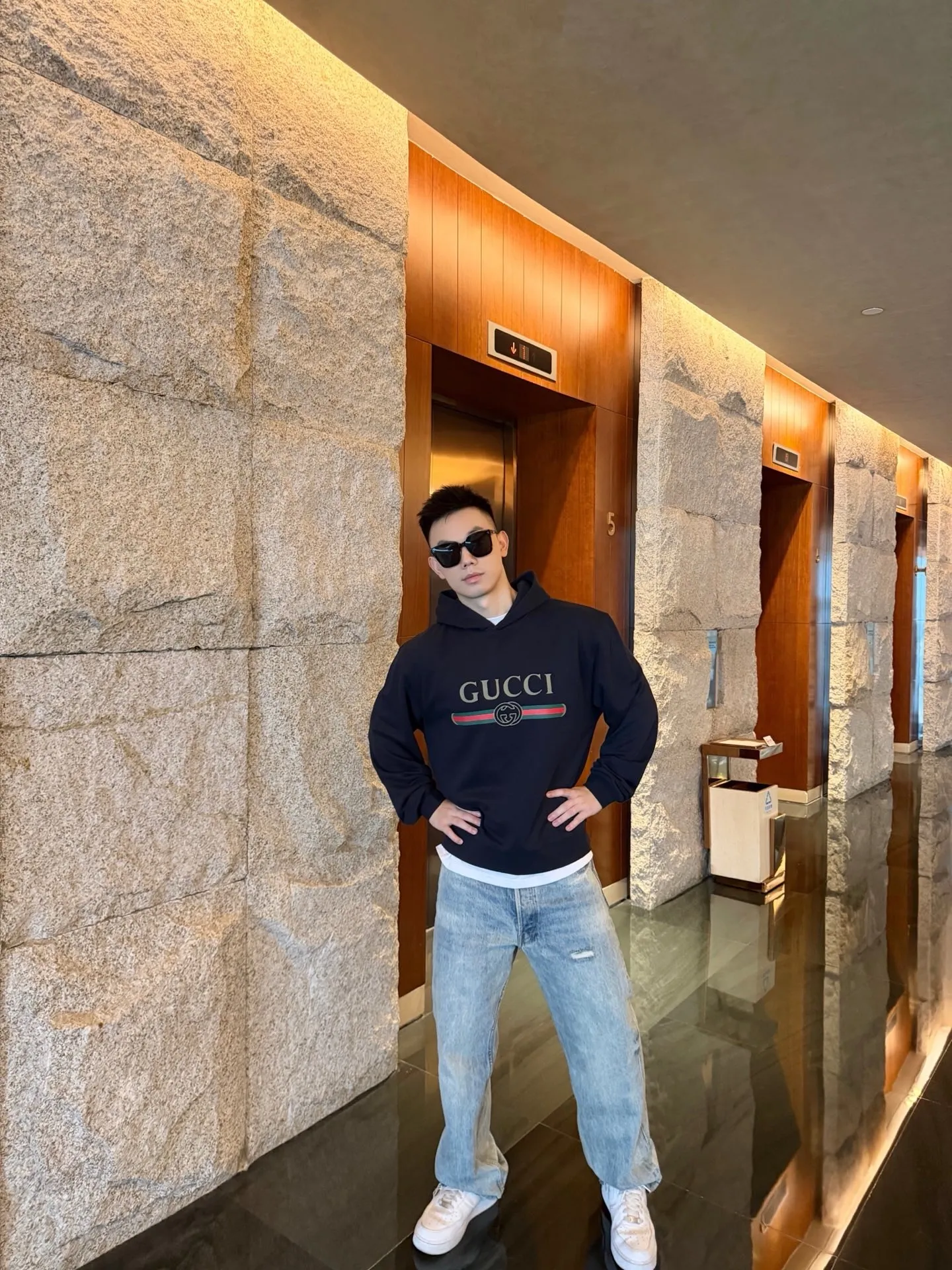 Gucci/ Classic