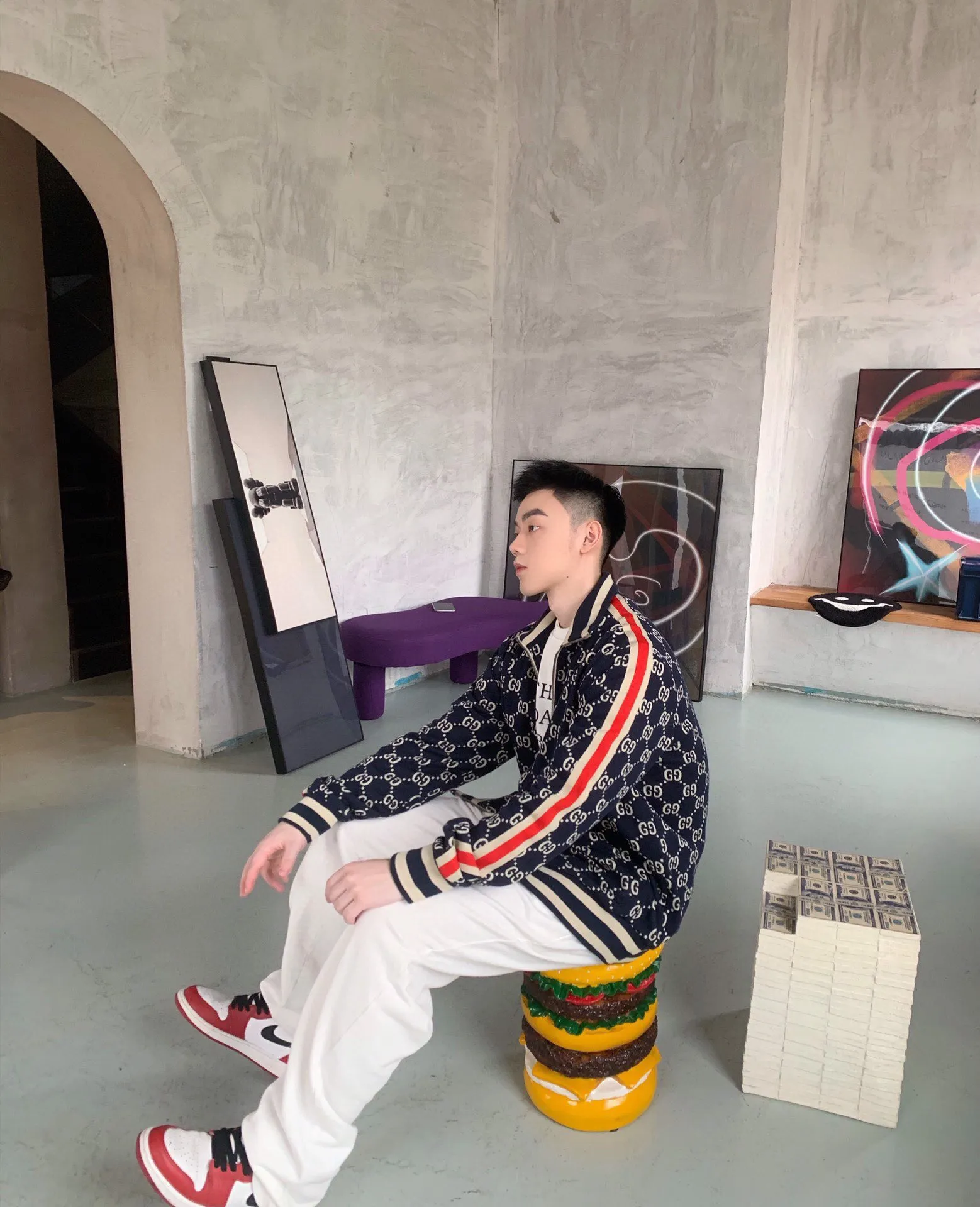 Gucci/ Classic logo