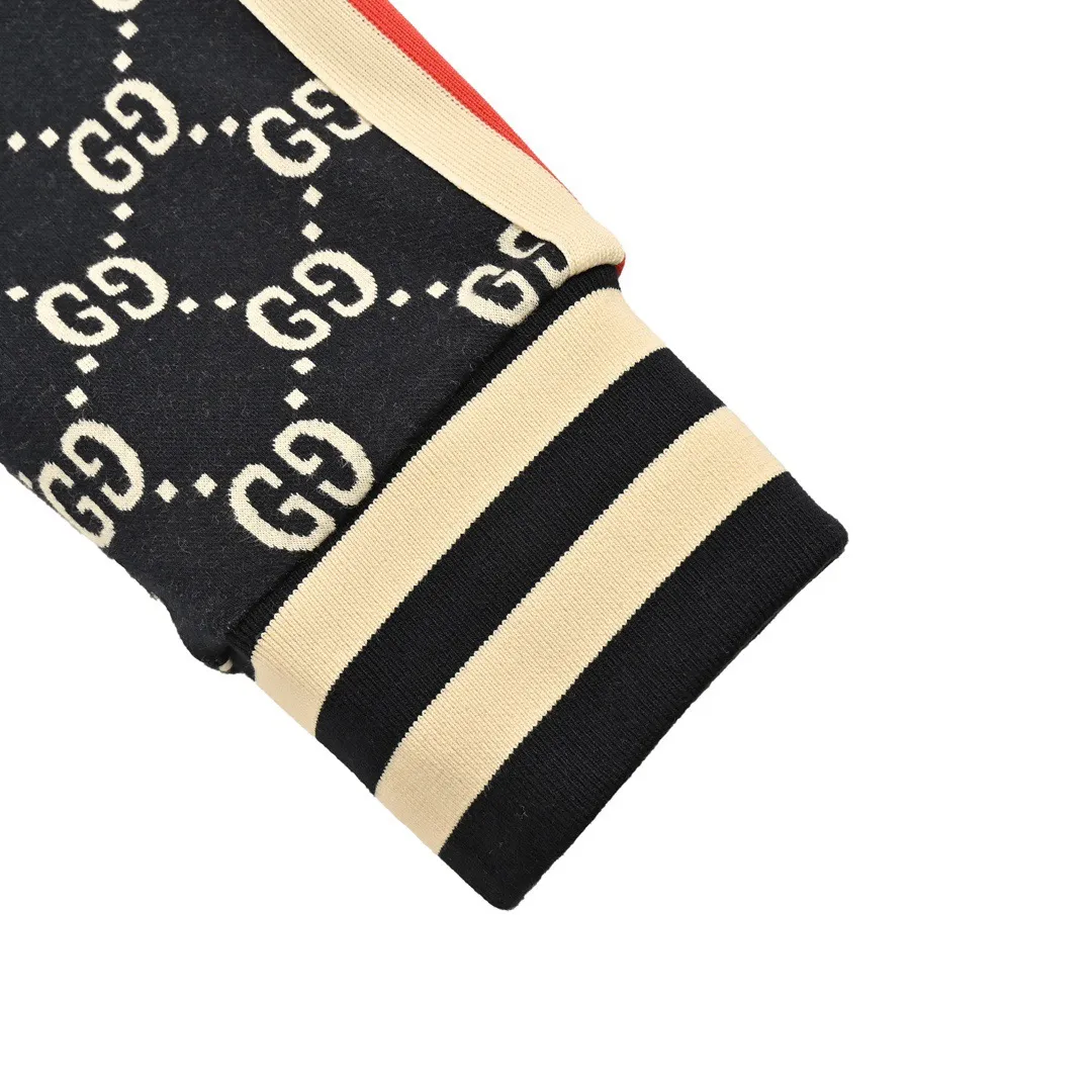 Gucci/ Classic logo