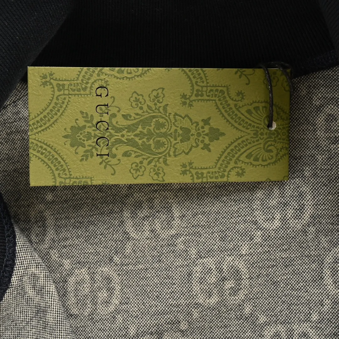 Gucci/ Classic logo
