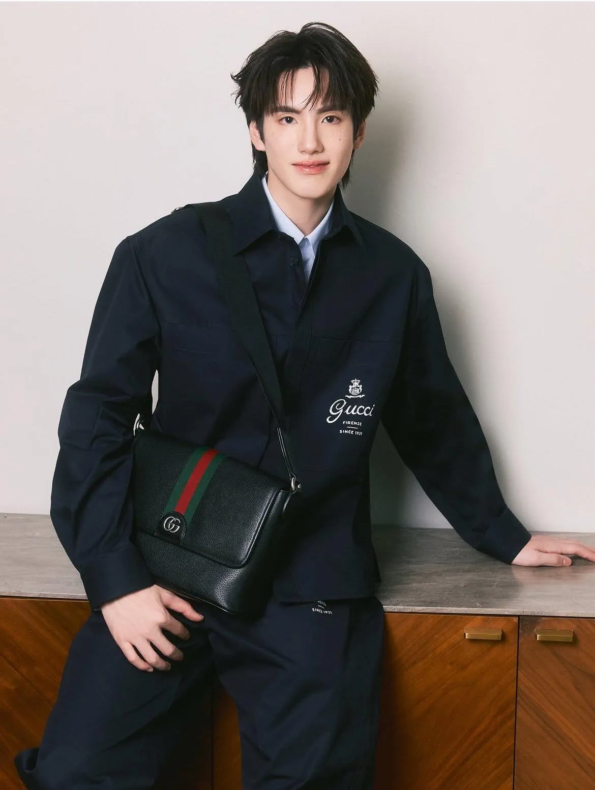 Gucci/Gucci Pocket Distressed Print Logo Jacket