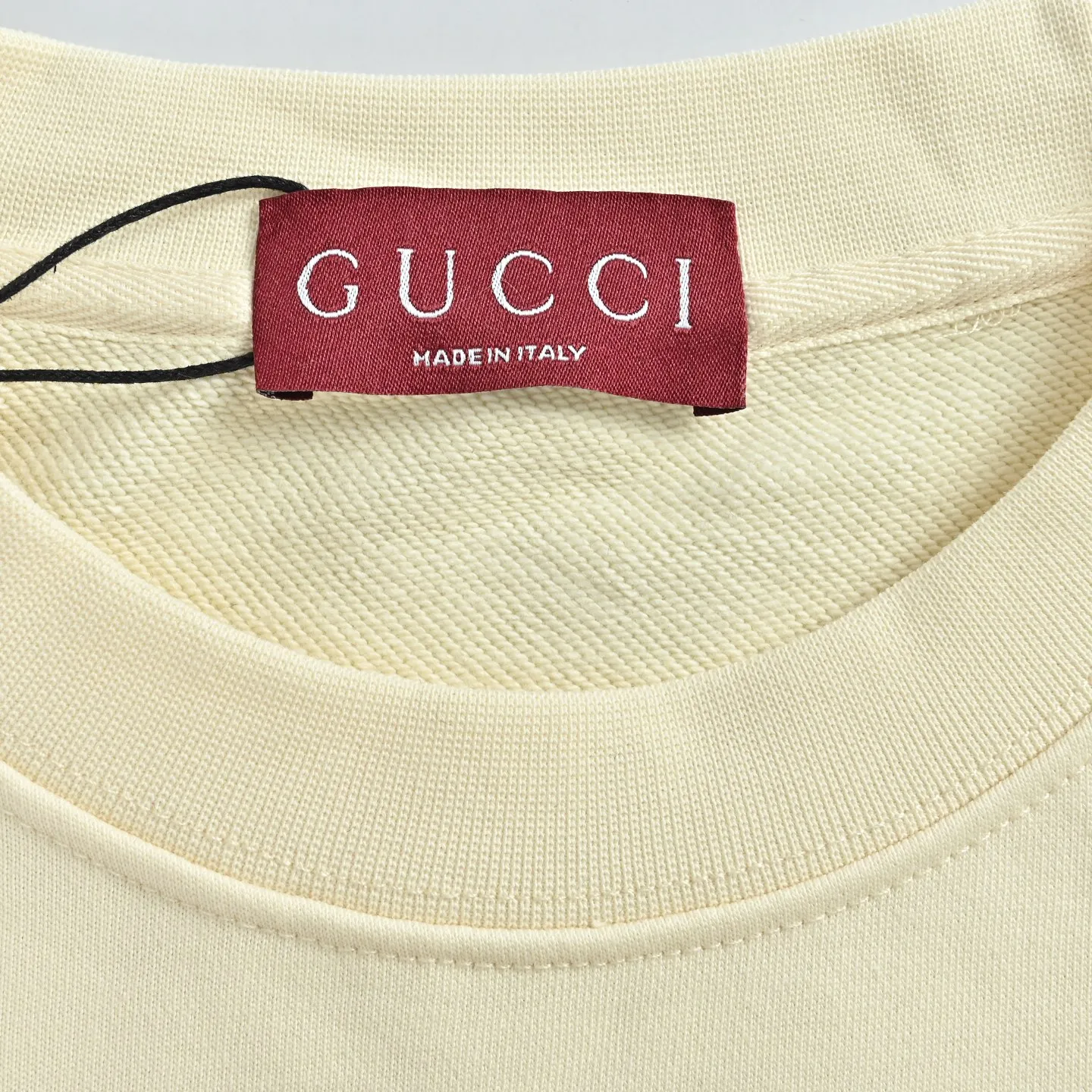 Gucci/ Green logo