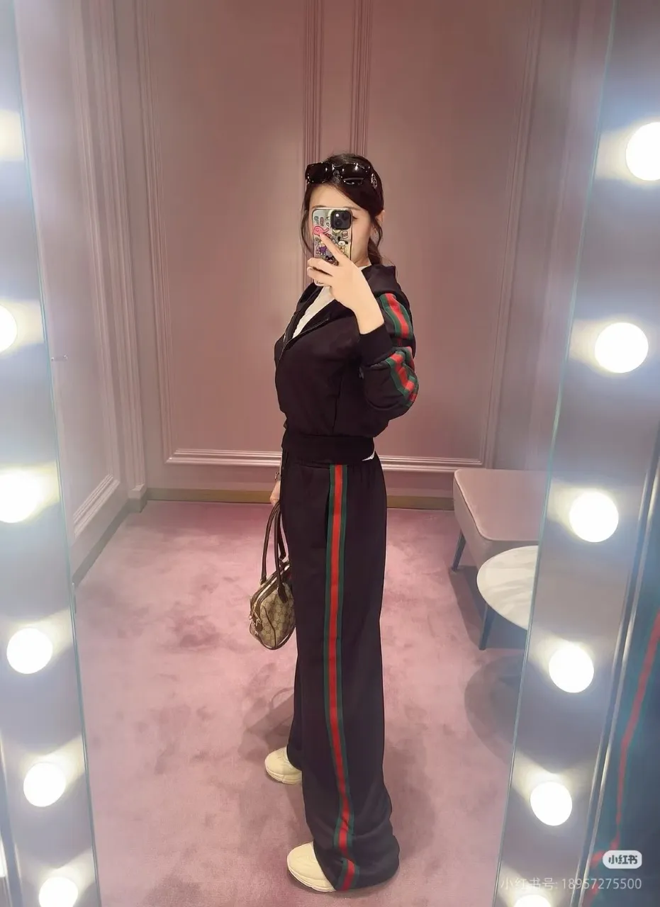 Gucci/ Web