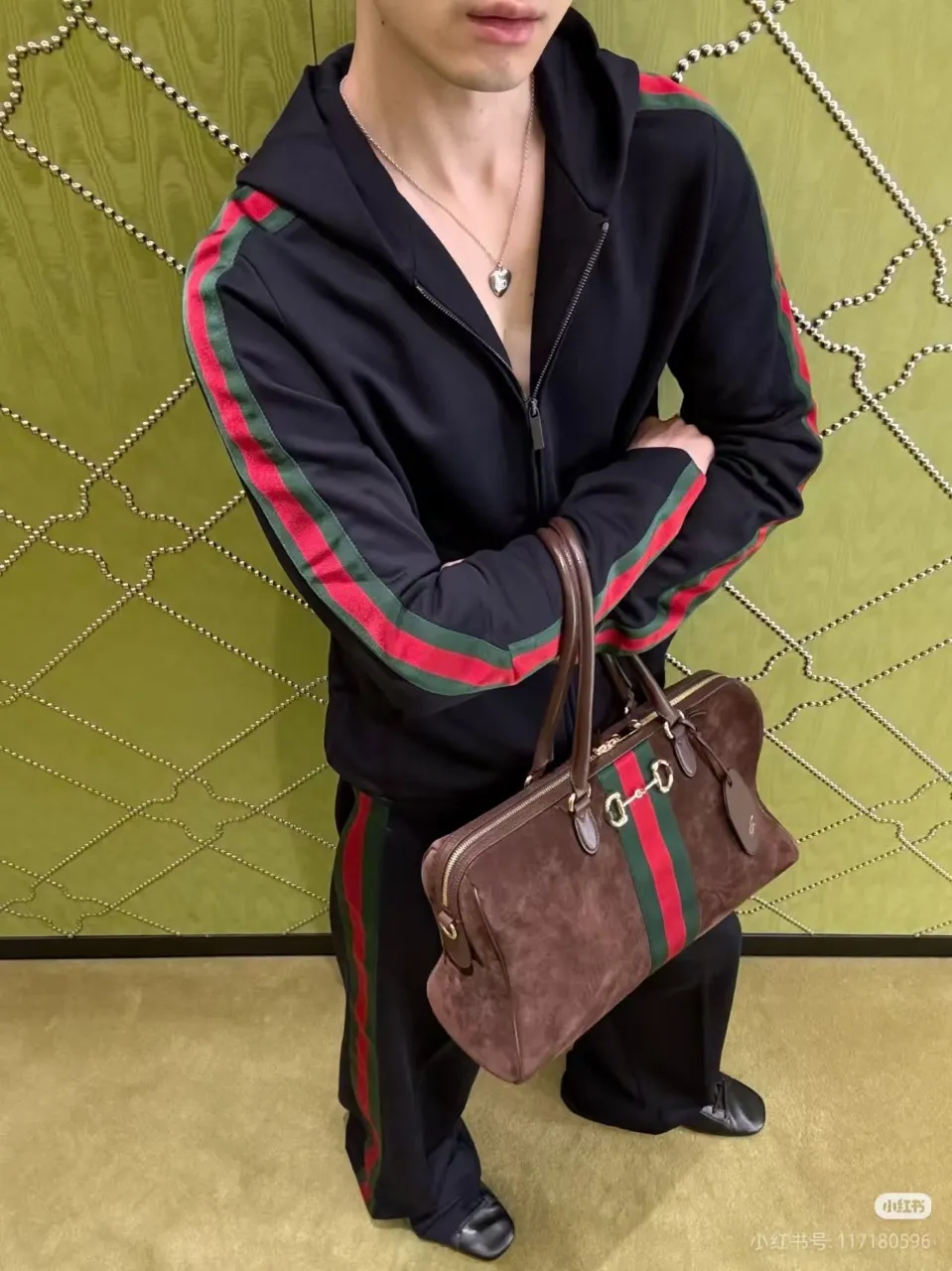 Gucci/ Web