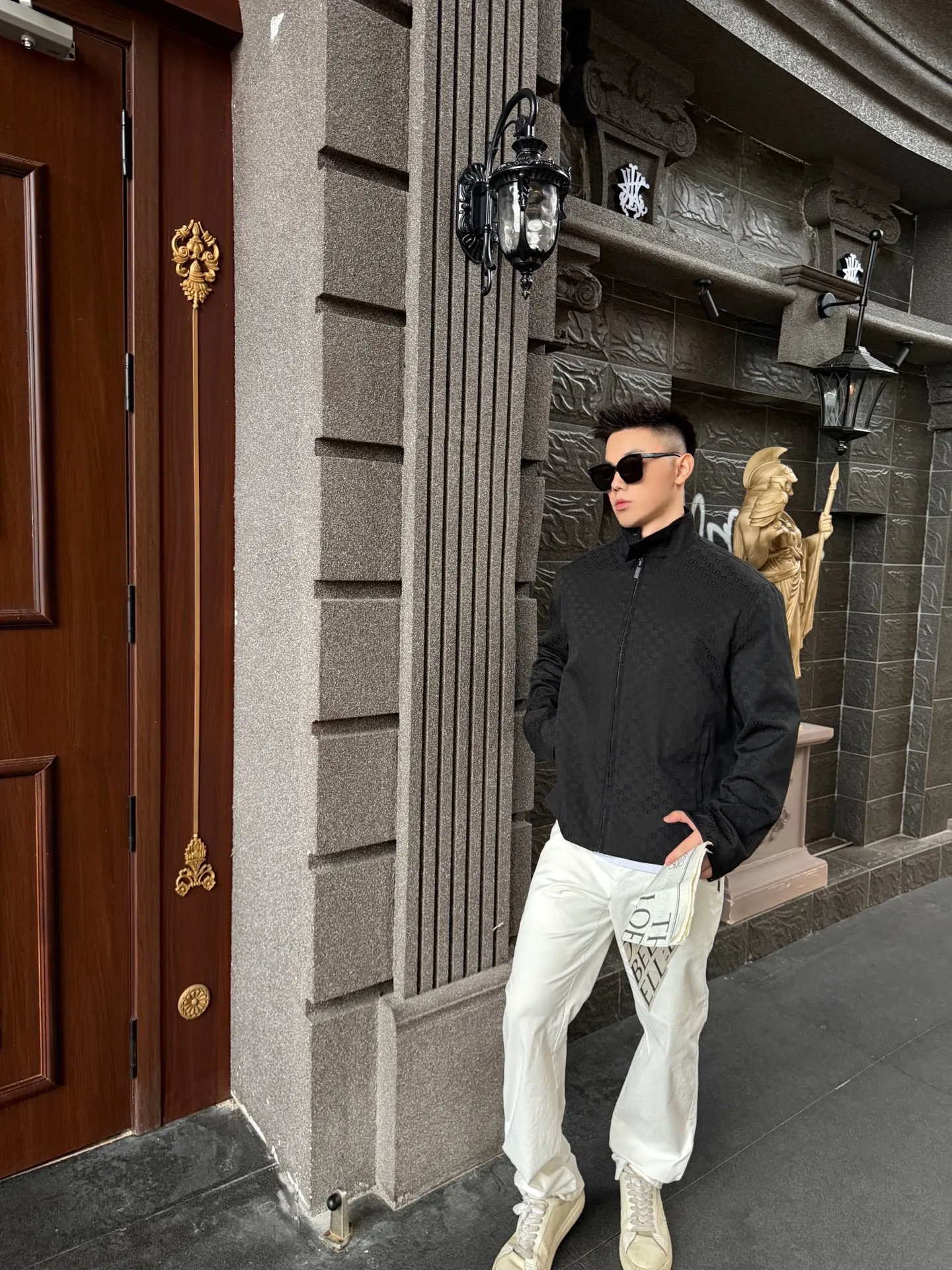 Gucci/Gucci all-over printed hidden zipper jacket