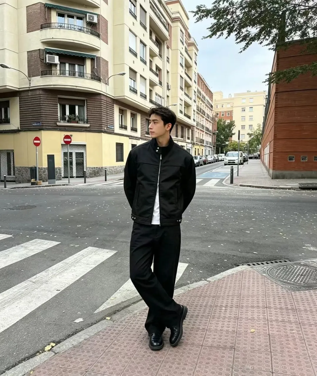 Gucci/Gucci hem lock horseshoe buckle stand collar motorcycle jacket jacket