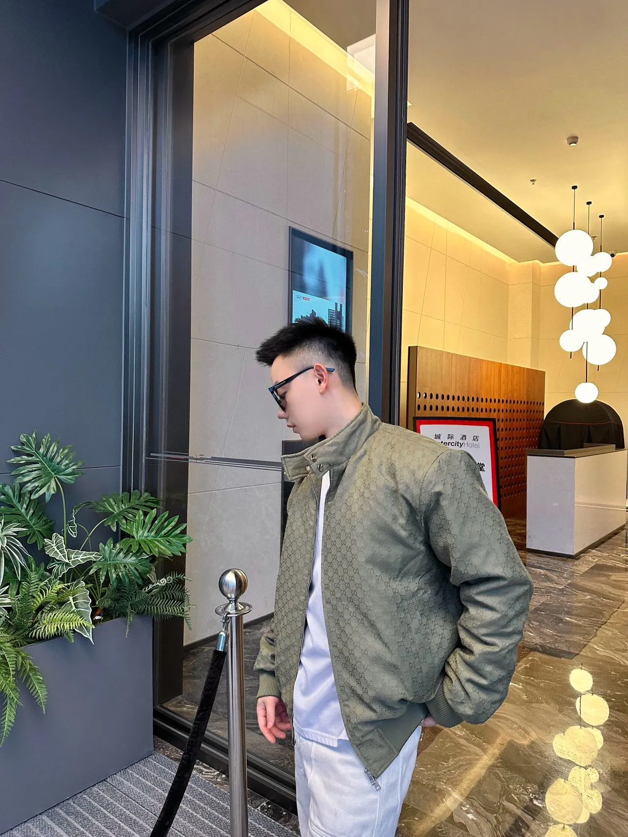Gucci/ GG