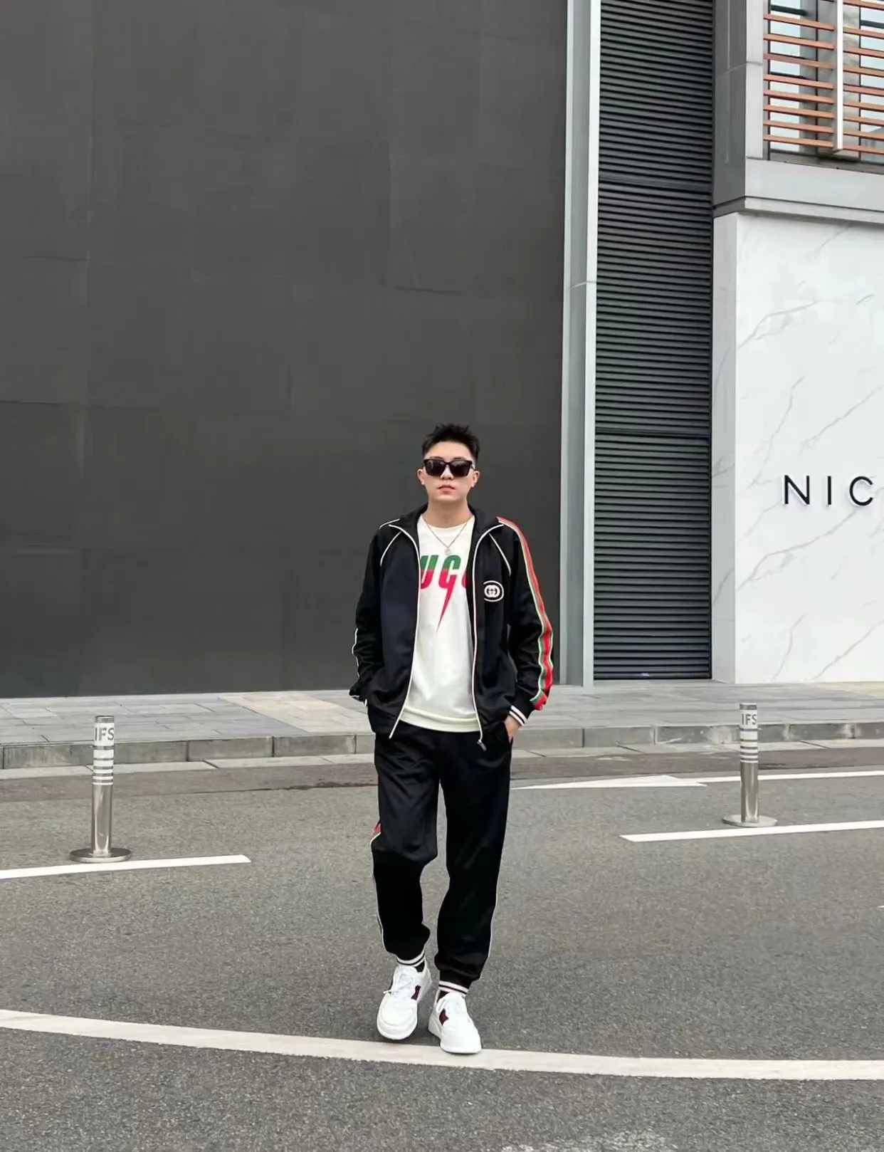 Gucci/Gucci Classic red and green webbing suit jacket