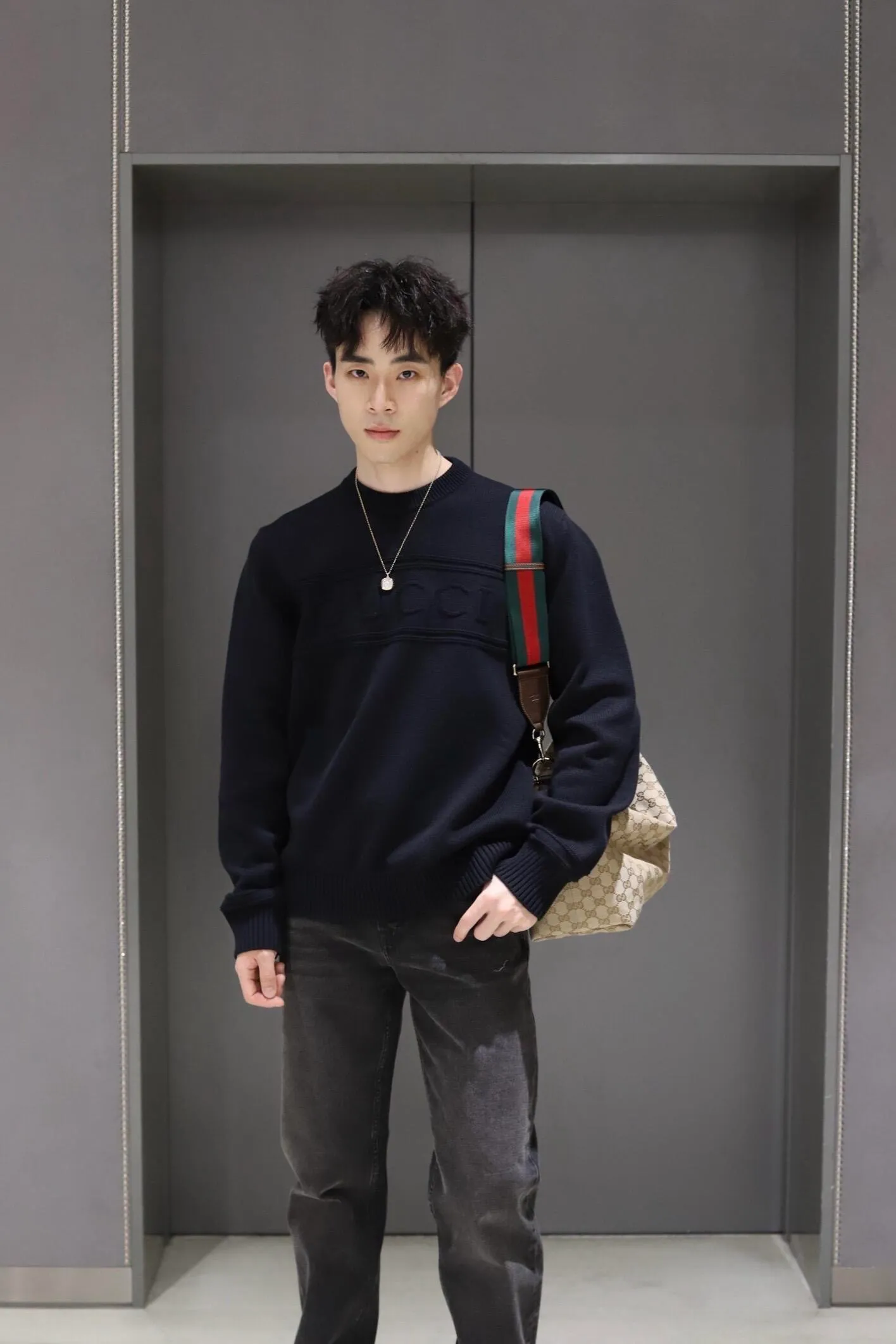 Gucci/Gucci letter jacquard crew neck sweater