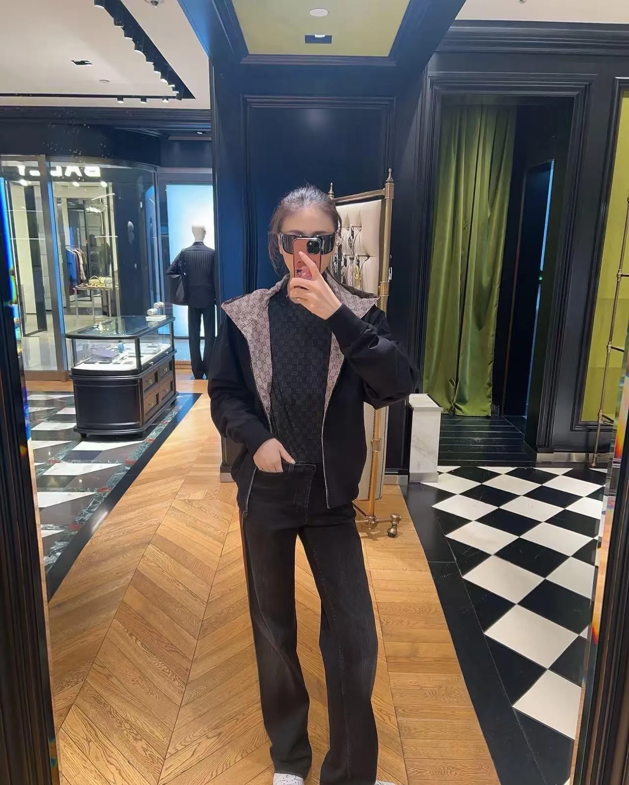 Gucci/