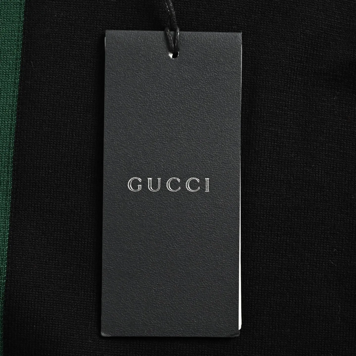 Gucci/Gucci red and green vertical striped knitted crew neck sweater