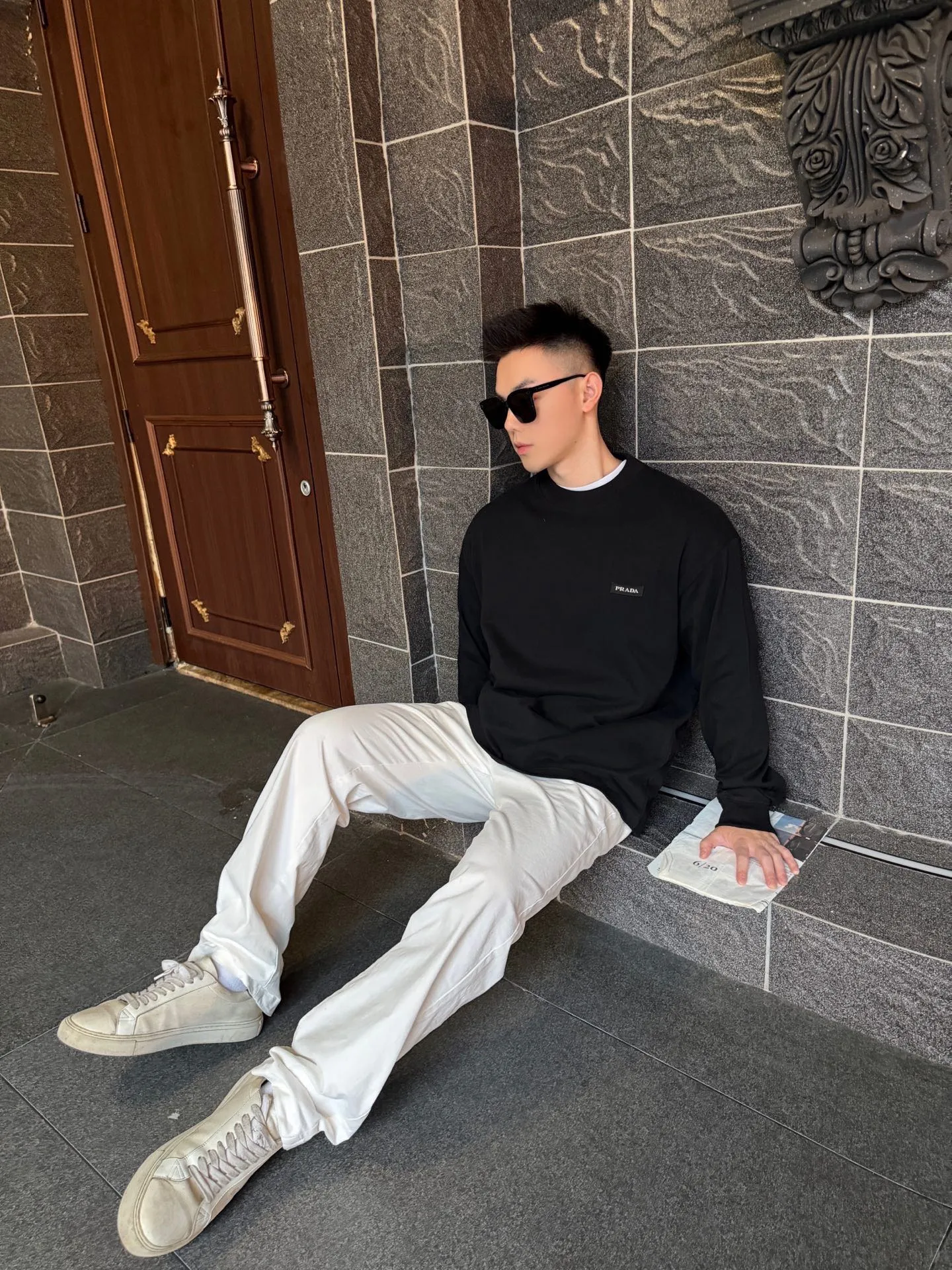 Prada/ T