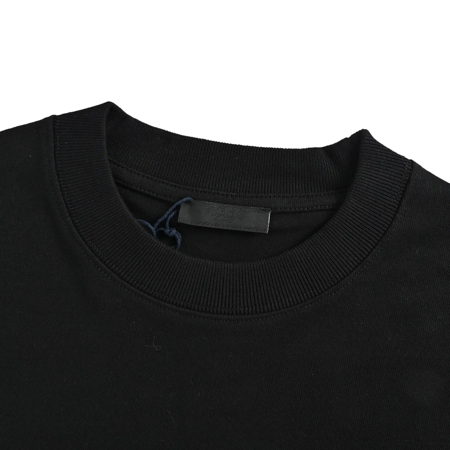 Prada/ T
