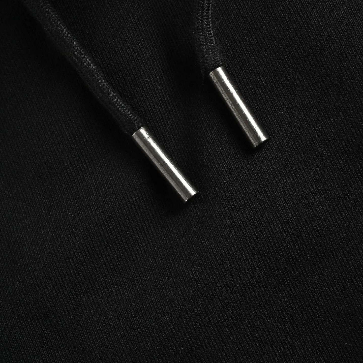 Prada/ Logo