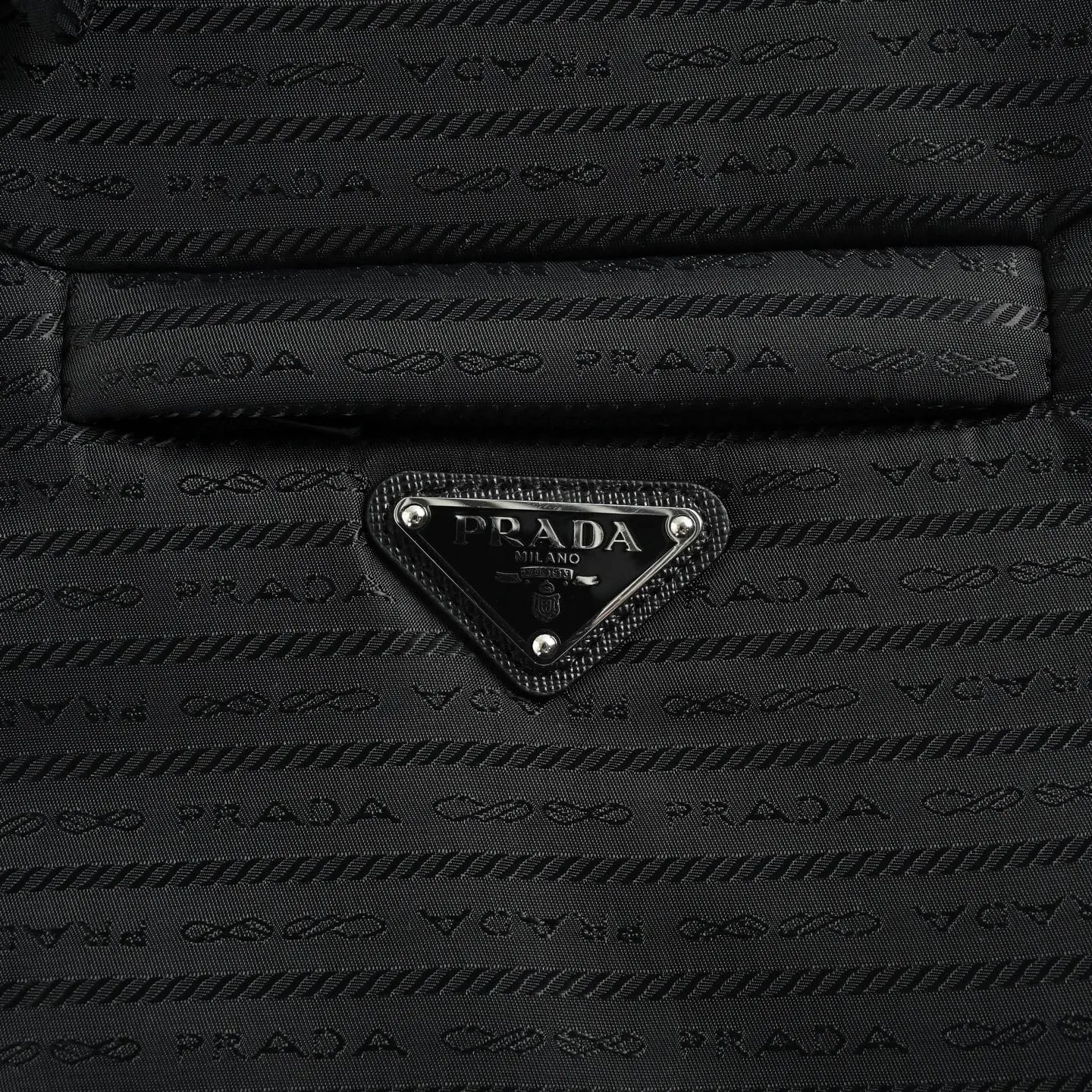 Prada/ 23Fw