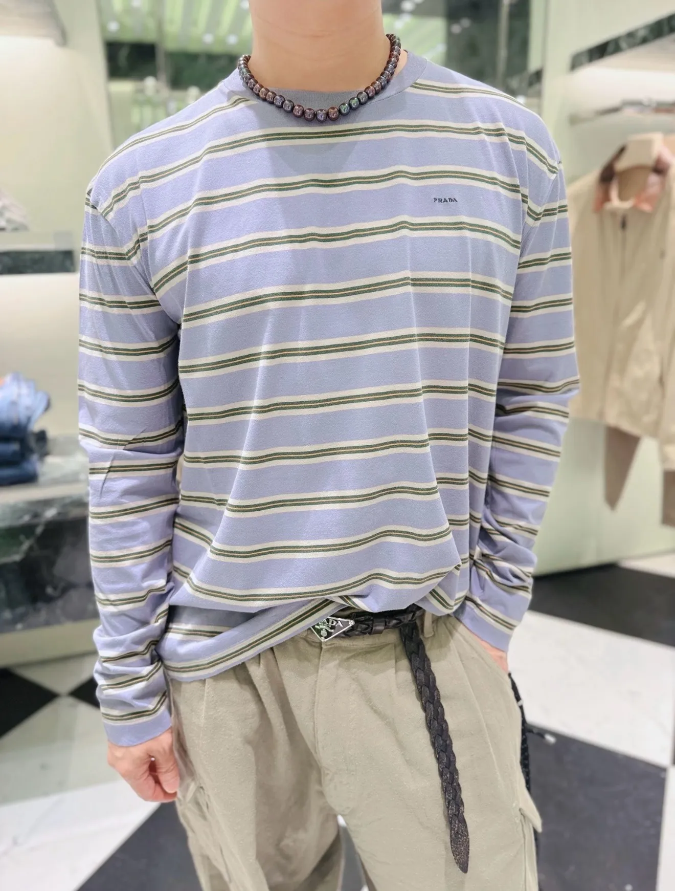 Prada/ T
