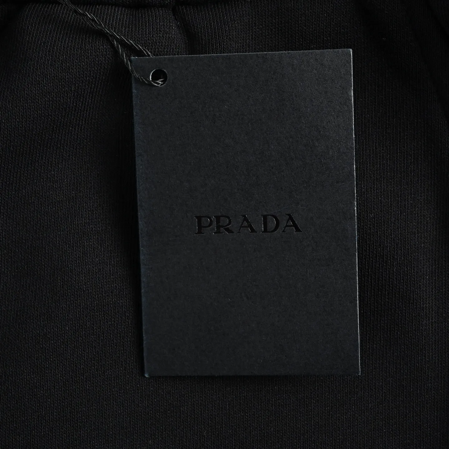 Prada/ logo