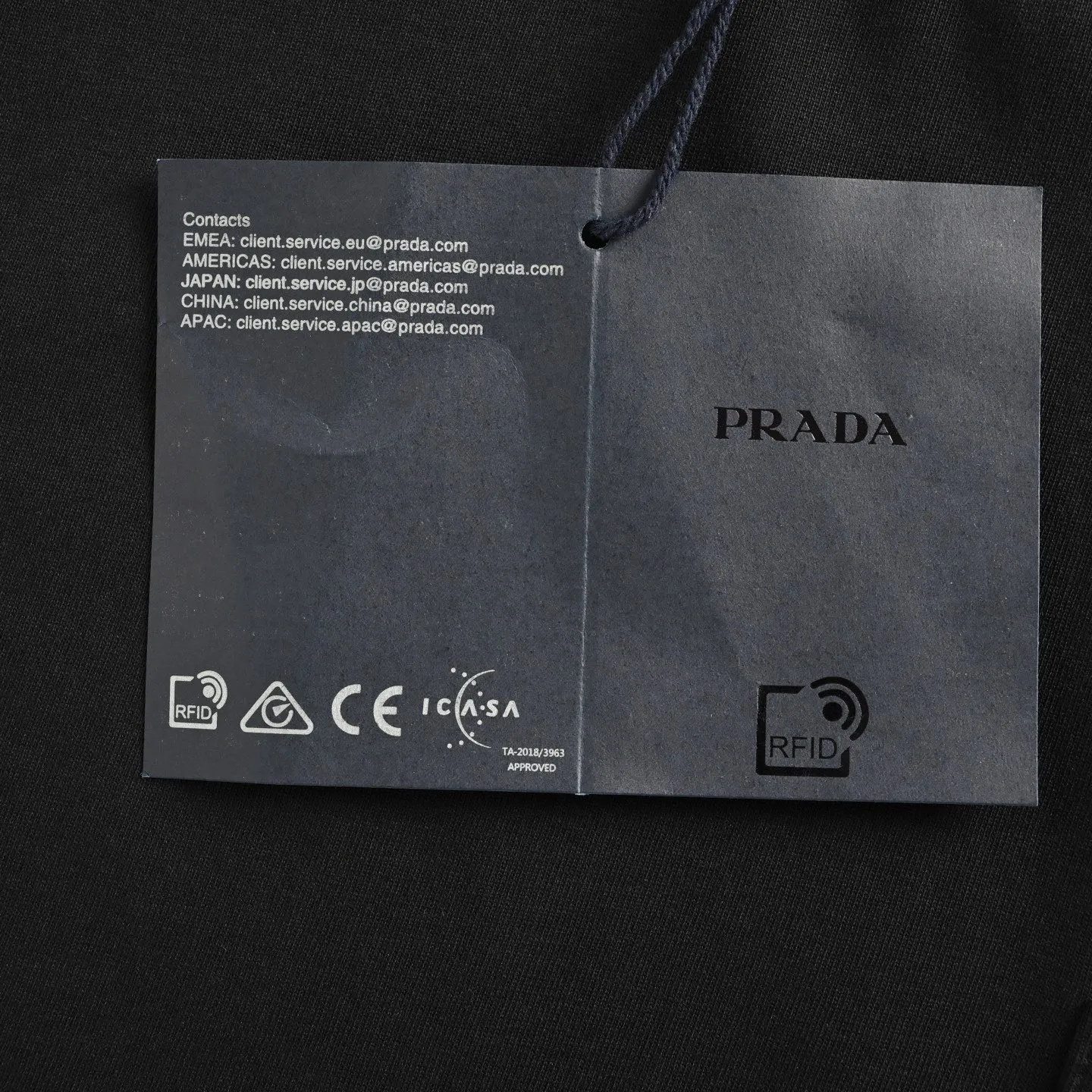 Prada/ Classic