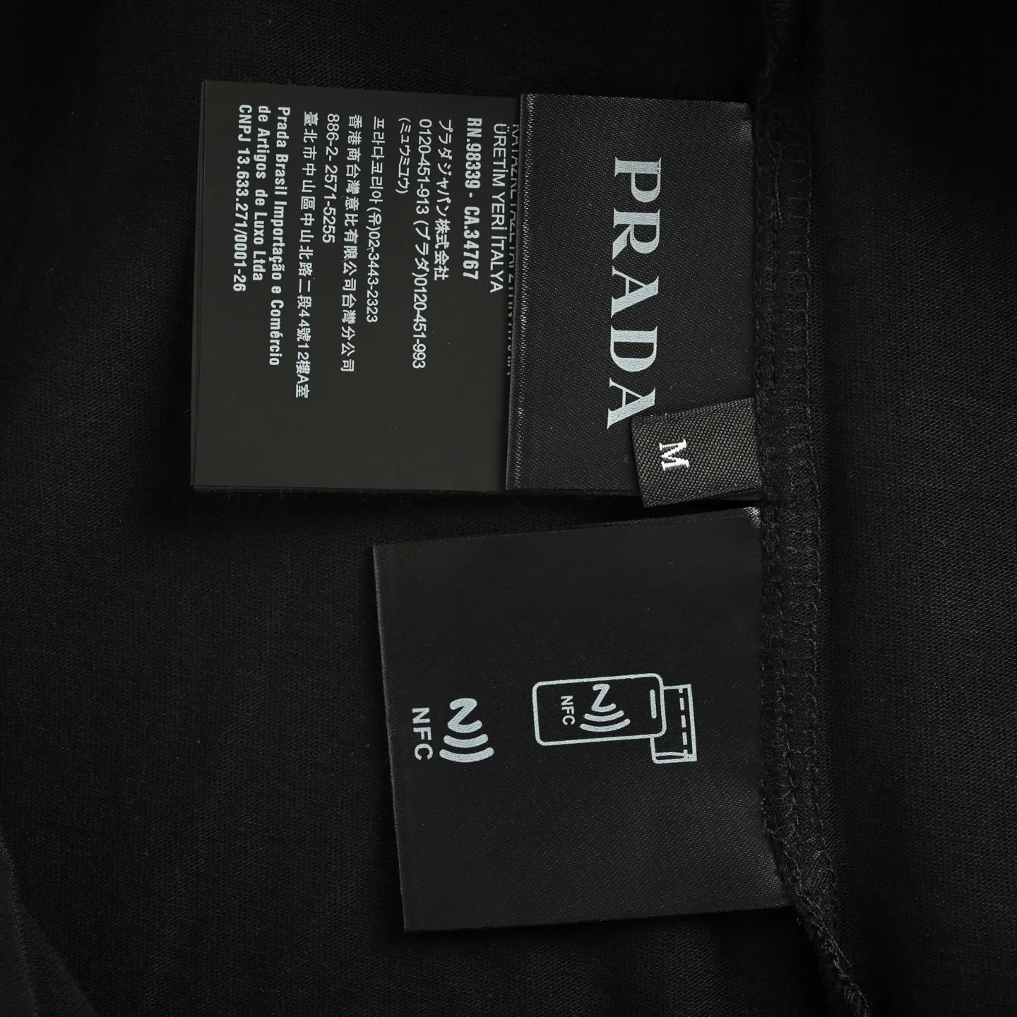 Prada/ Classic