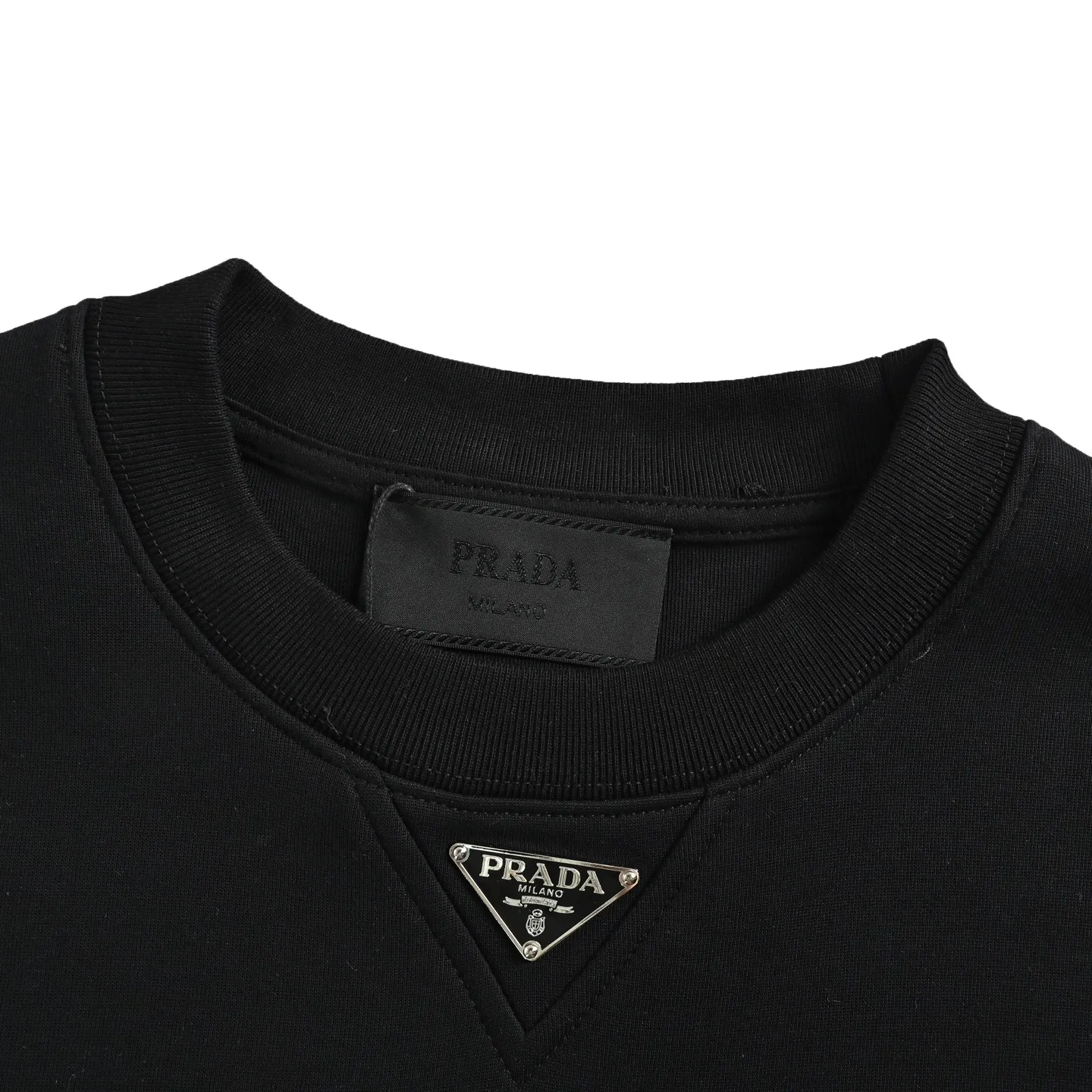 Prada/ Classic