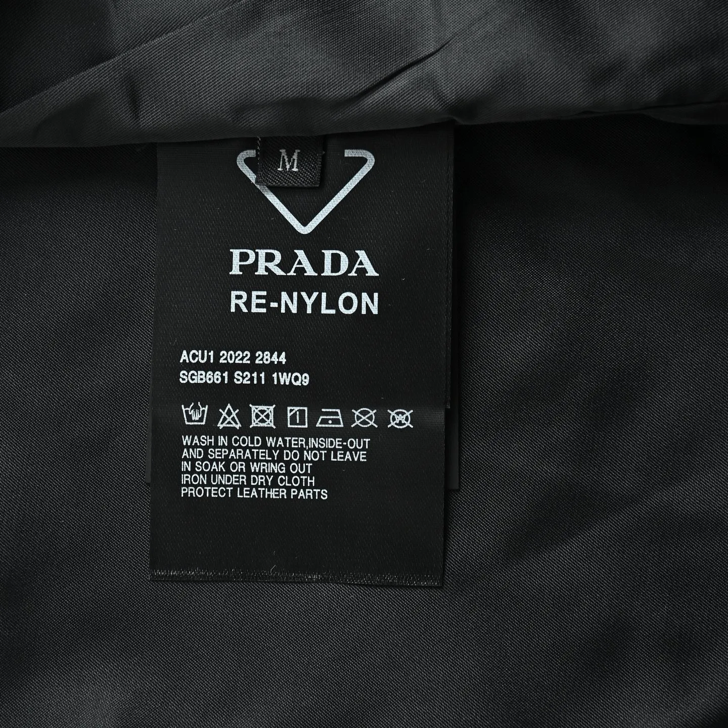Prada/ Classic