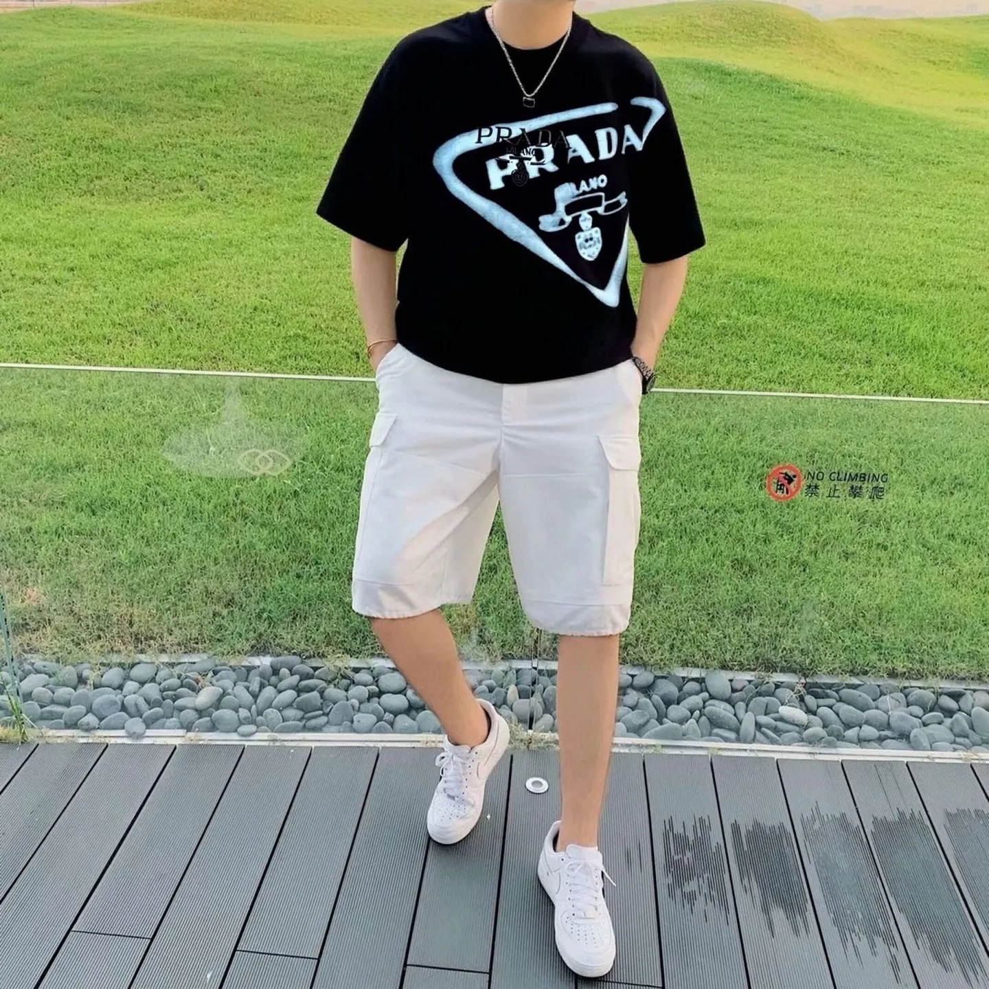 Prada/ 26ss logo